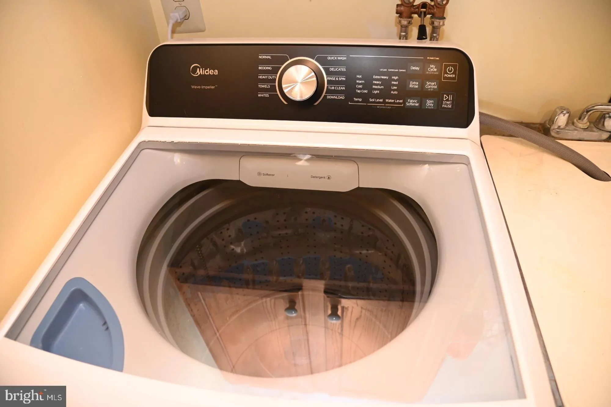 Property Slideshow image 23 of 52 | 11111 centennial sta 111, Warminster, PA, 18974