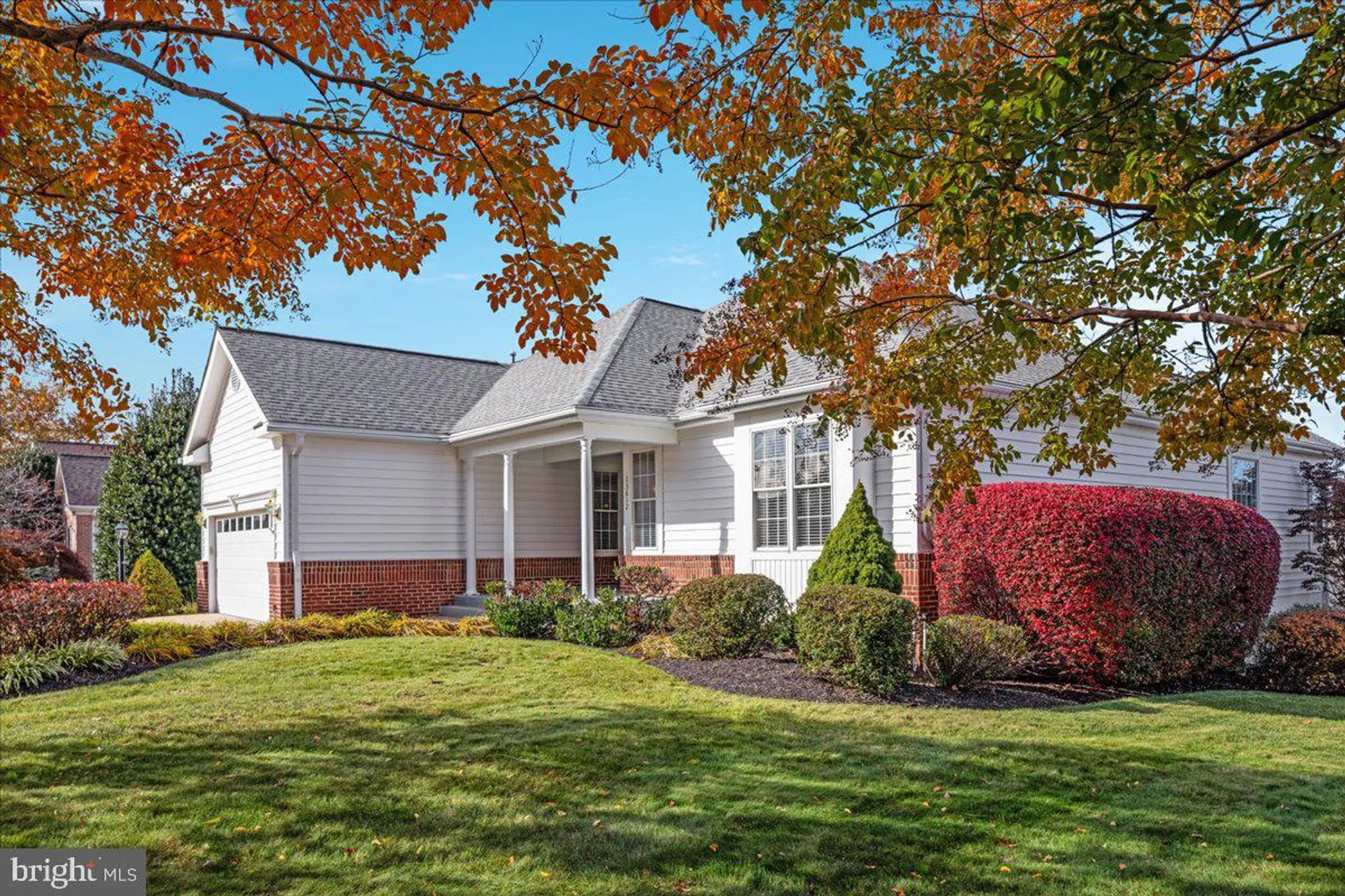 Property Slideshow image 5 of 84 | 13612 ryton ridge ln, Gainesville, VA, 20155