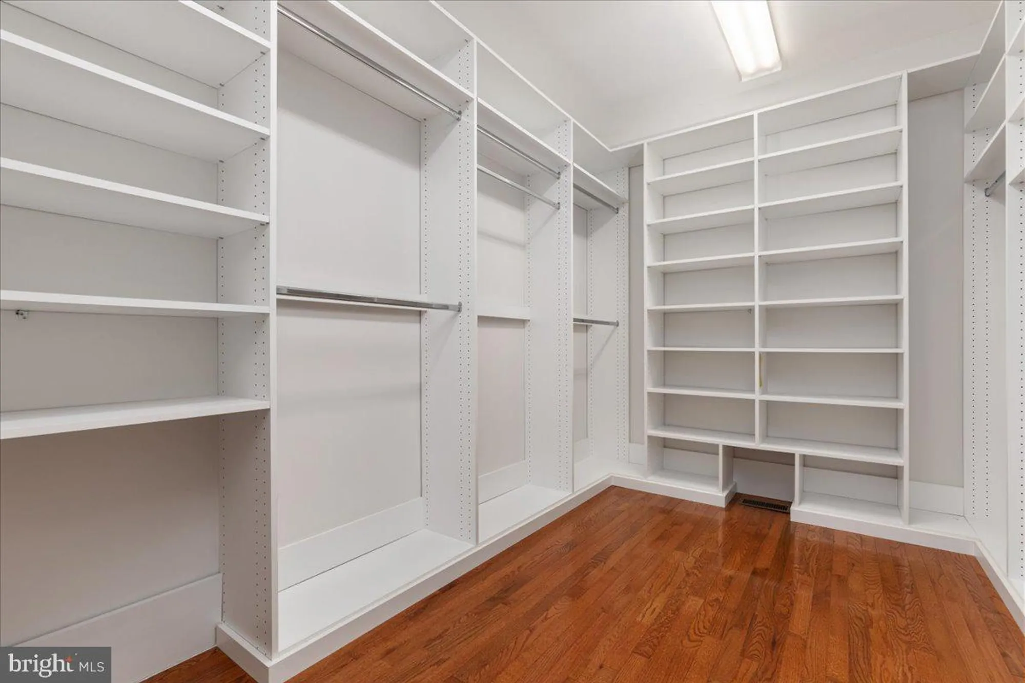 Property Slideshow image 29 of 84 | 13612 ryton ridge ln, Gainesville, VA, 20155