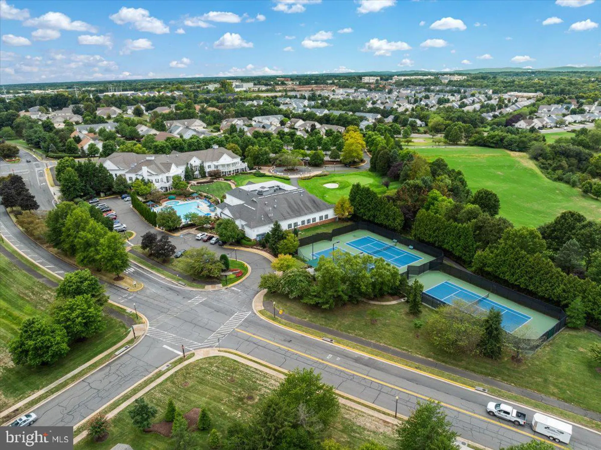 Property Slideshow image 76 of 84 | 13612 ryton ridge ln, Gainesville, VA, 20155