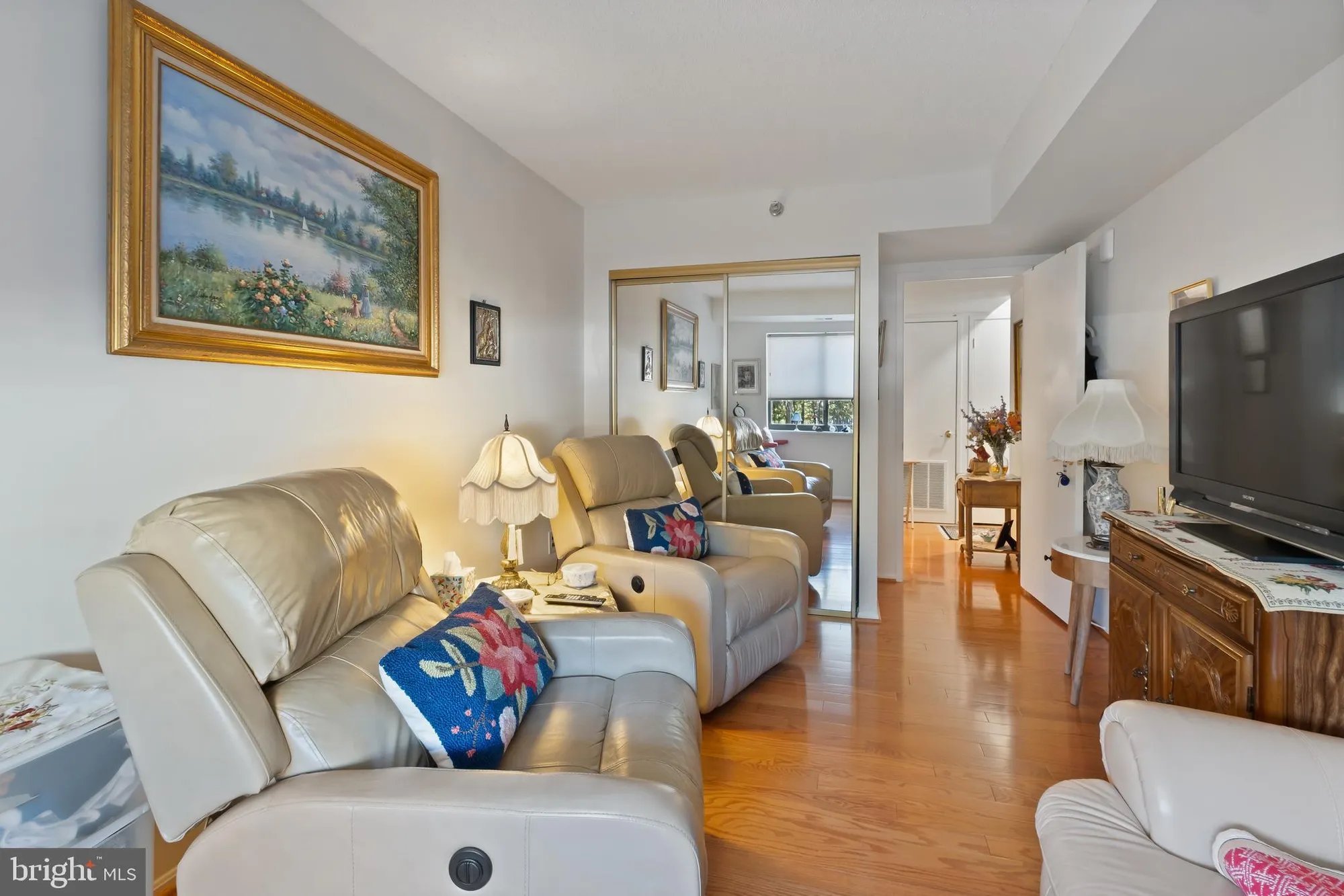 Property Slideshow image 23 of 26 | 15115 interlachen dr 3-107, Silver Spring, MD, 20906