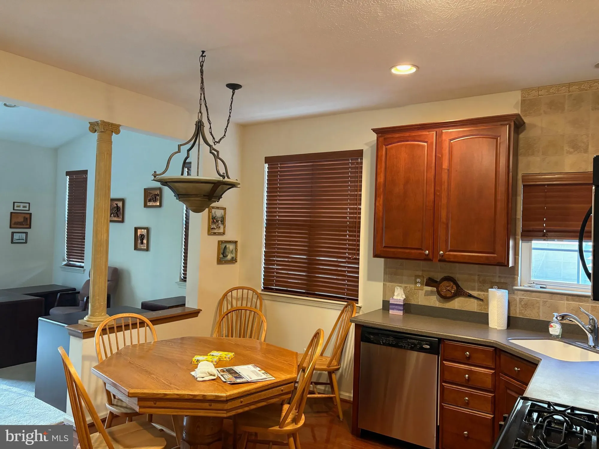 Property Slideshow image 19 of 48 | 253 snowy egret ln, West Deptford, NJ, 08086