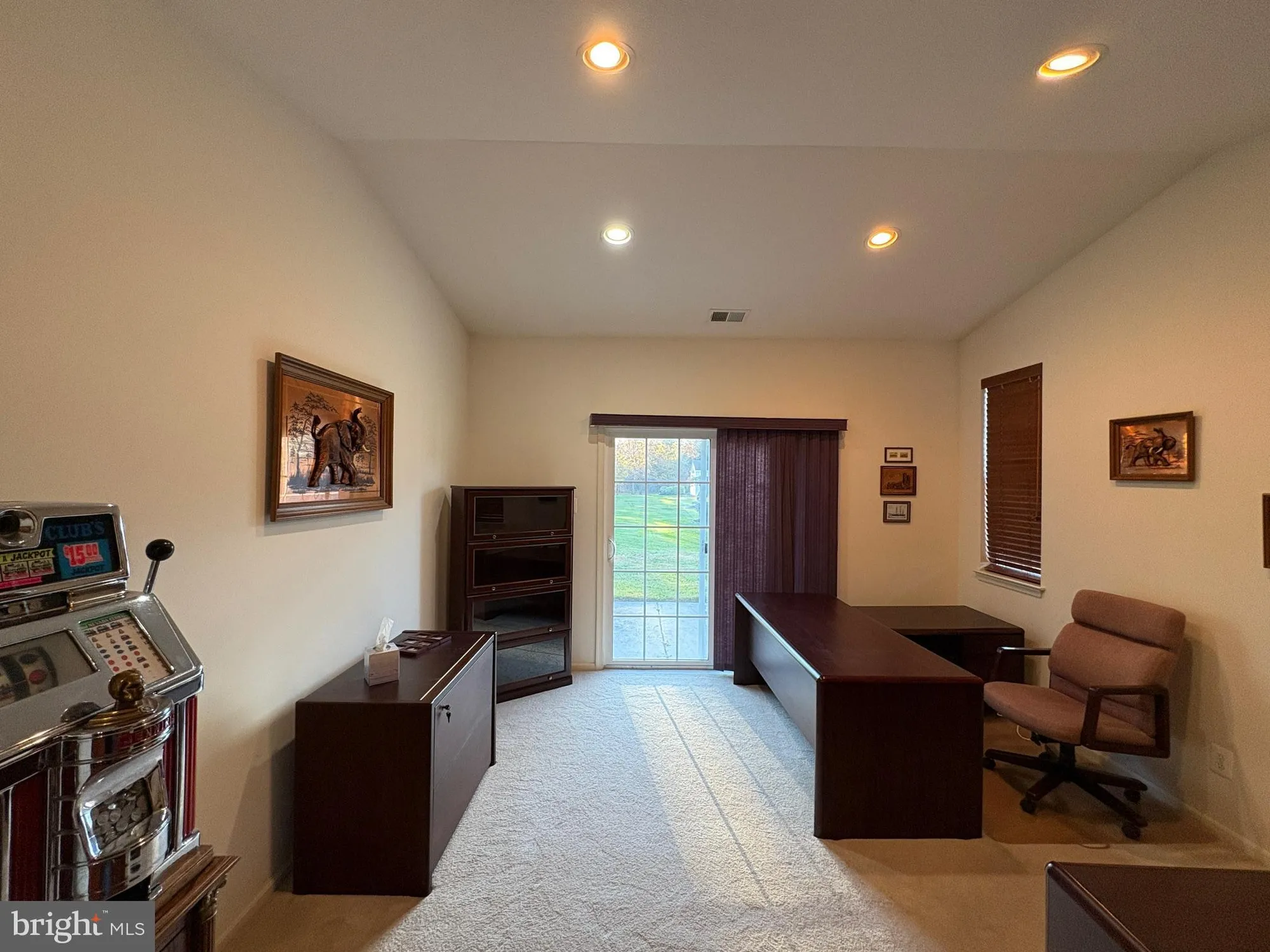 Property Slideshow image 23 of 48 | 253 snowy egret ln, West Deptford, NJ, 08086
