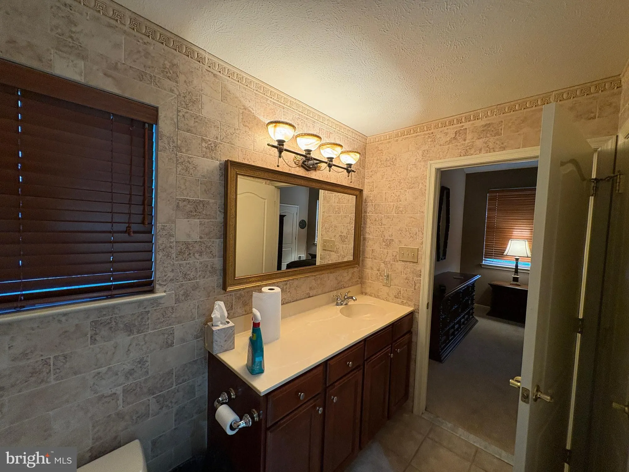Property Slideshow image 35 of 48 | 253 snowy egret ln, West Deptford, NJ, 08086