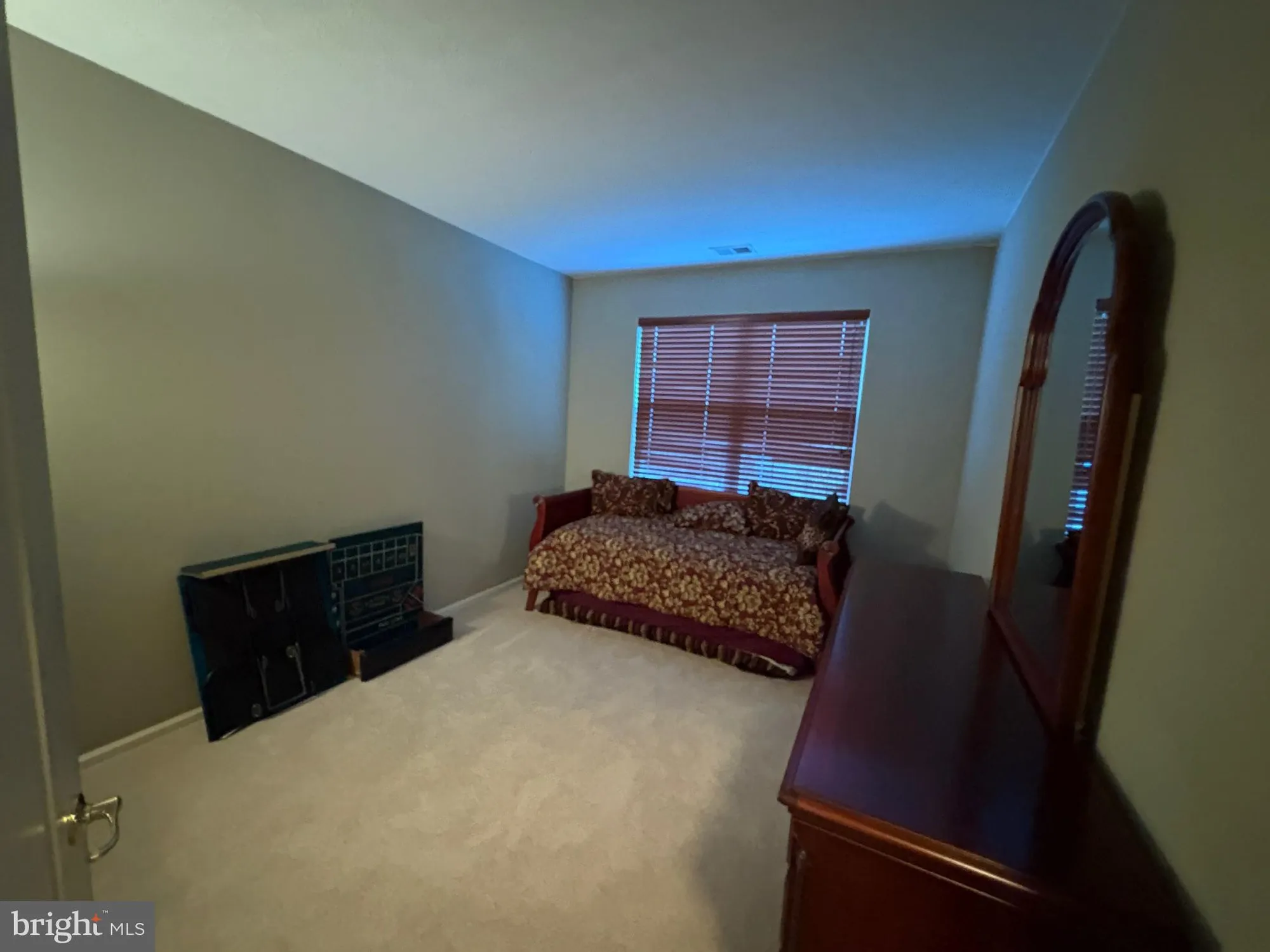 Property Slideshow image 44 of 48 | 253 snowy egret ln, West Deptford, NJ, 08086