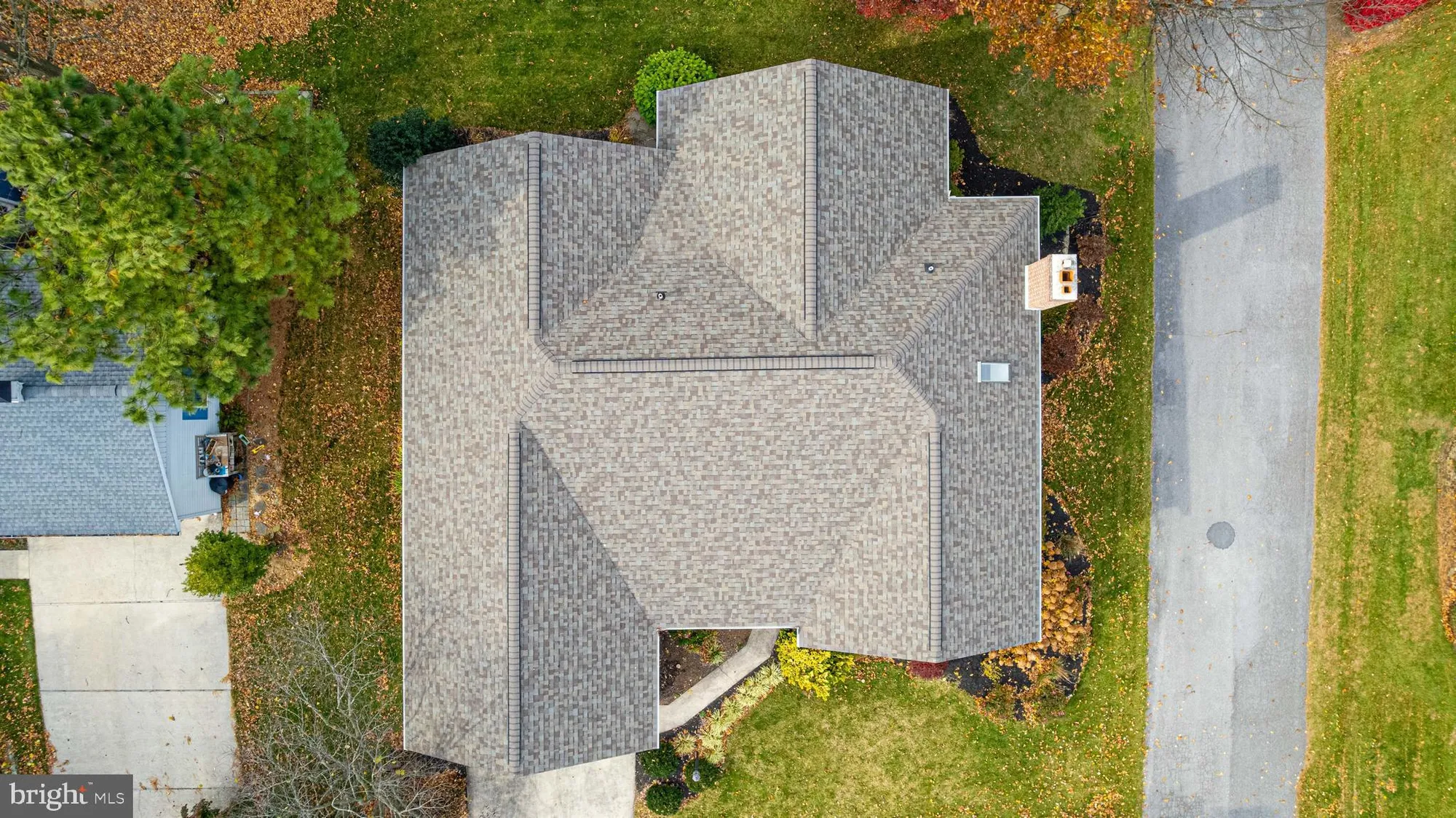 Property Slideshow image 6 of 8 | 6041 greenbriar ter, Fayetteville, PA, 17222