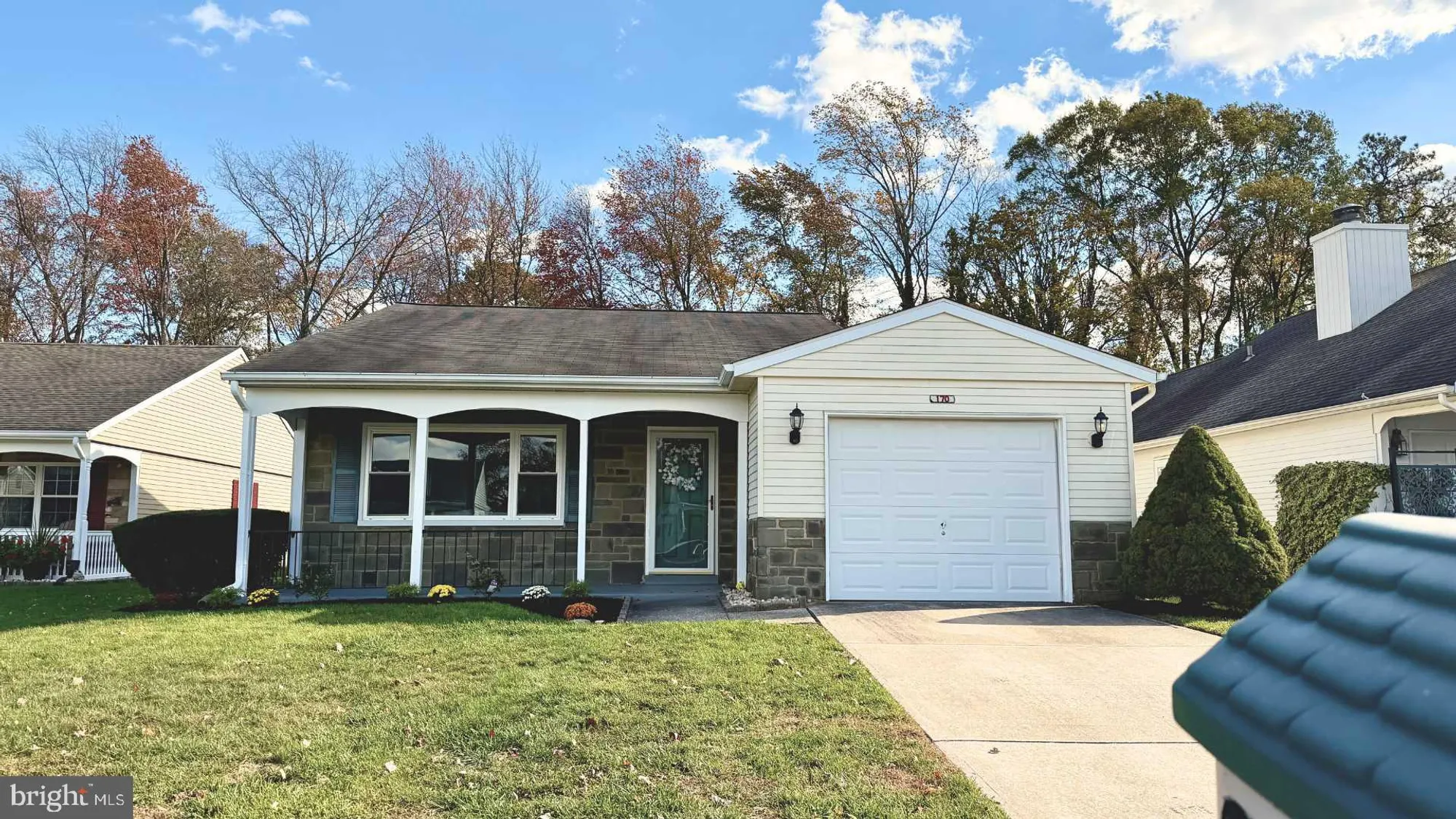 Property Slideshow image 1 of 29 | 170 dorchester dr, Southampton, NJ, 08088