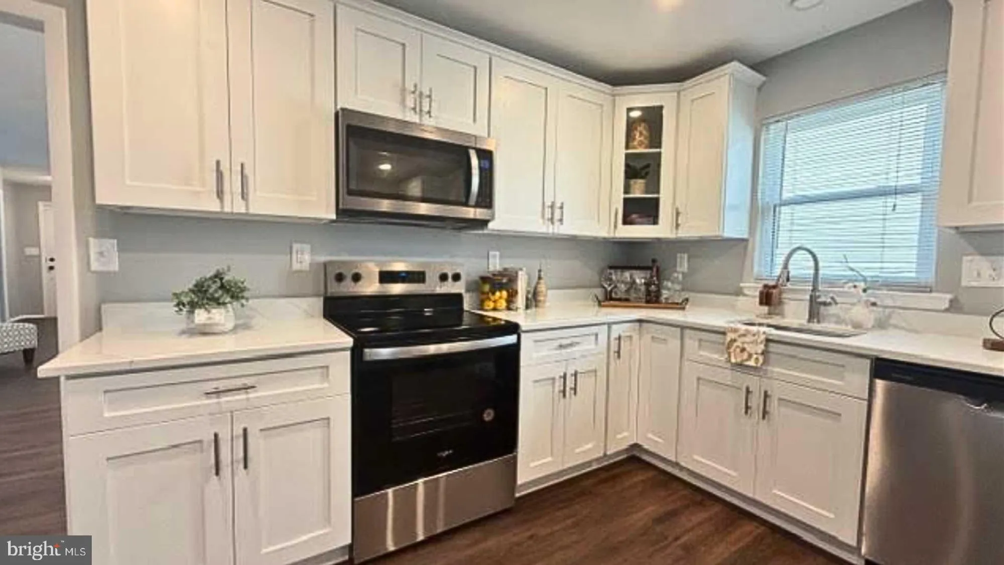 Property Slideshow image 11 of 29 | 170 dorchester dr, Southampton, NJ, 08088