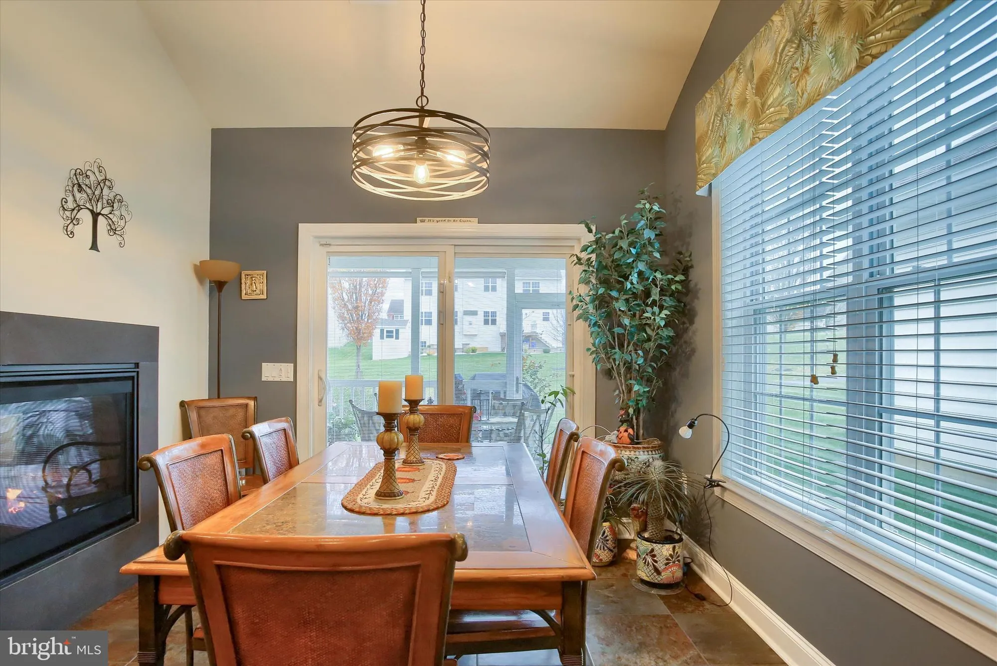 Property Slideshow image 18 of 64 | 75 presidents dr, Mechanicsburg, PA, 17050
