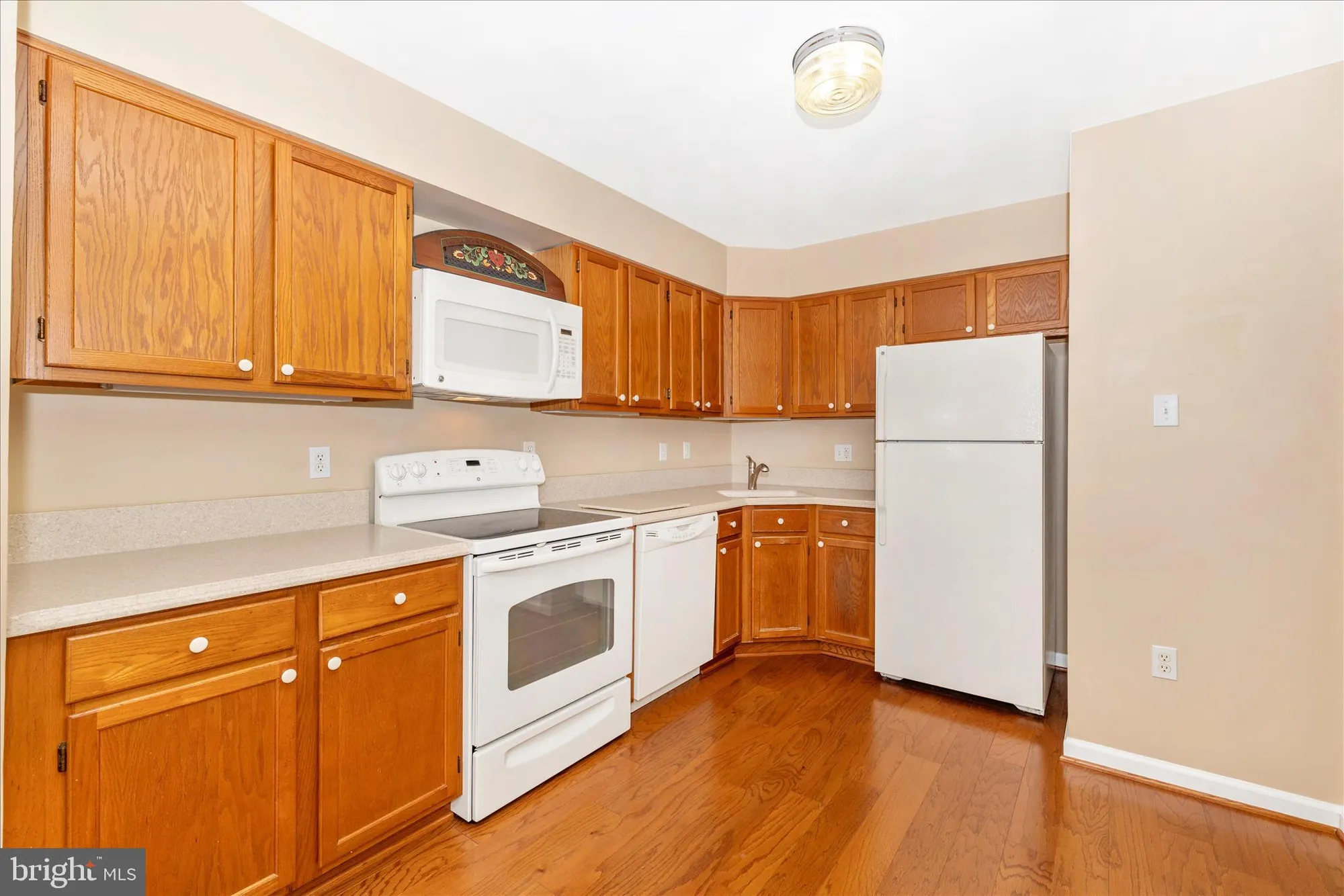 Property Slideshow image 16 of 54 | 6905 chokeberry ct, Frederick, MD, 21703