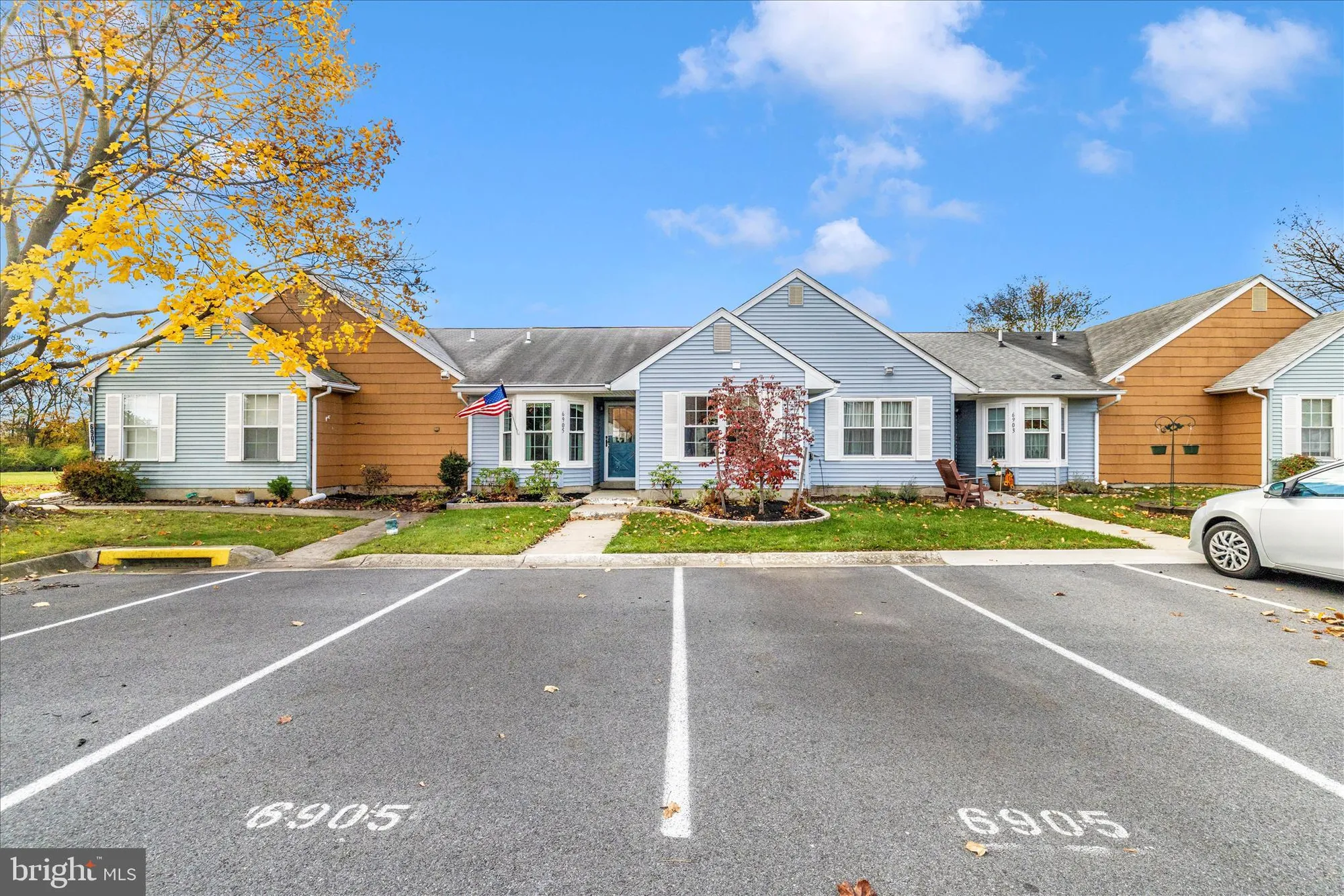 Property Slideshow image 6 of 54 | 6905 chokeberry ct, Frederick, MD, 21703