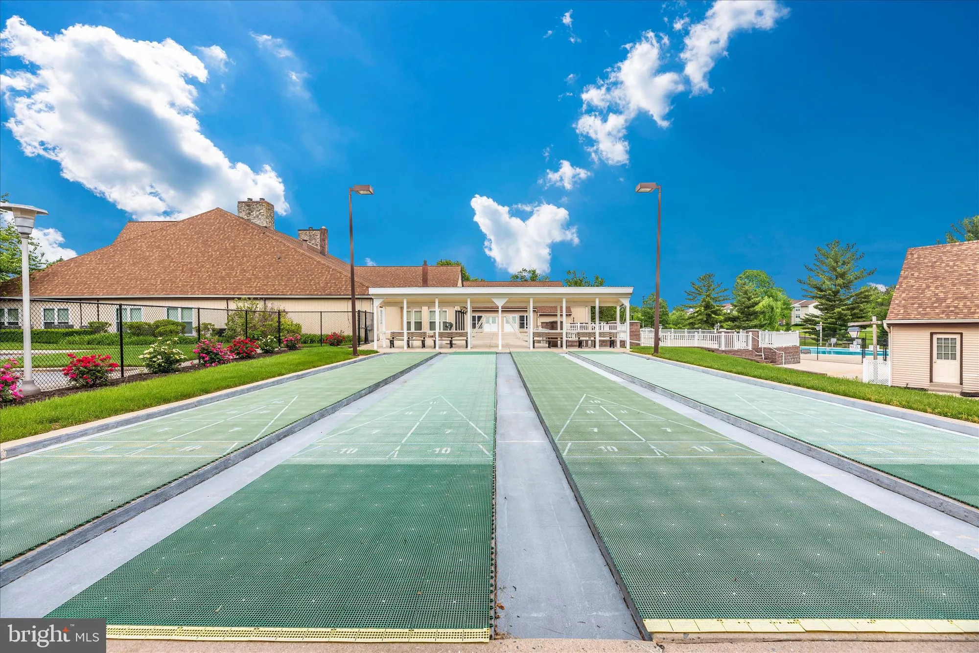 Property Slideshow image 45 of 54 | 6905 chokeberry ct, Frederick, MD, 21703