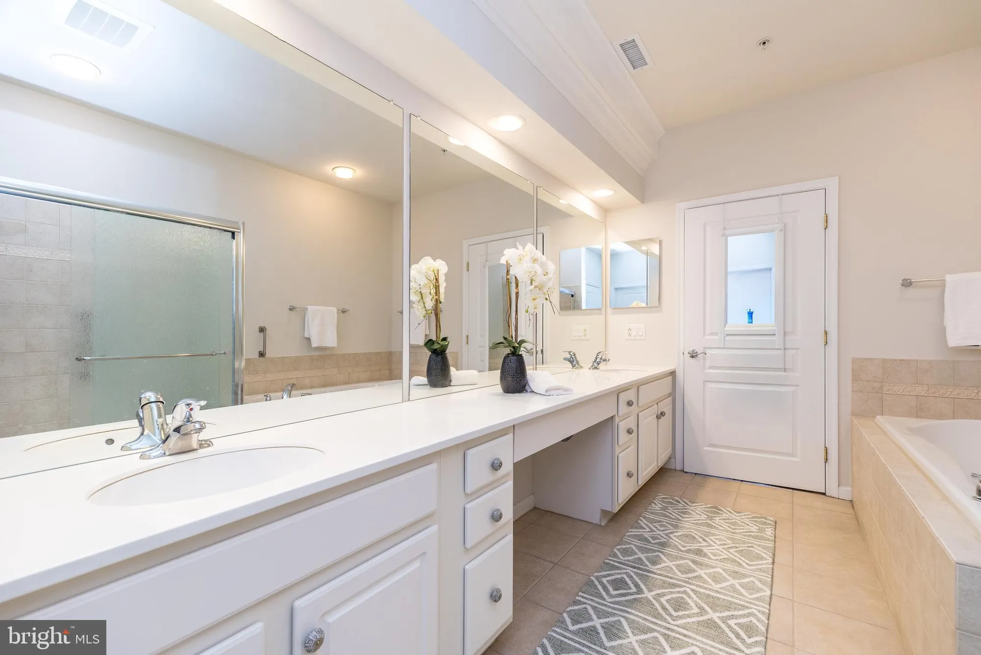 Property Slideshow image 21 of 41 | 4103 lilac ct, Upper Gwynedd, PA, 19446