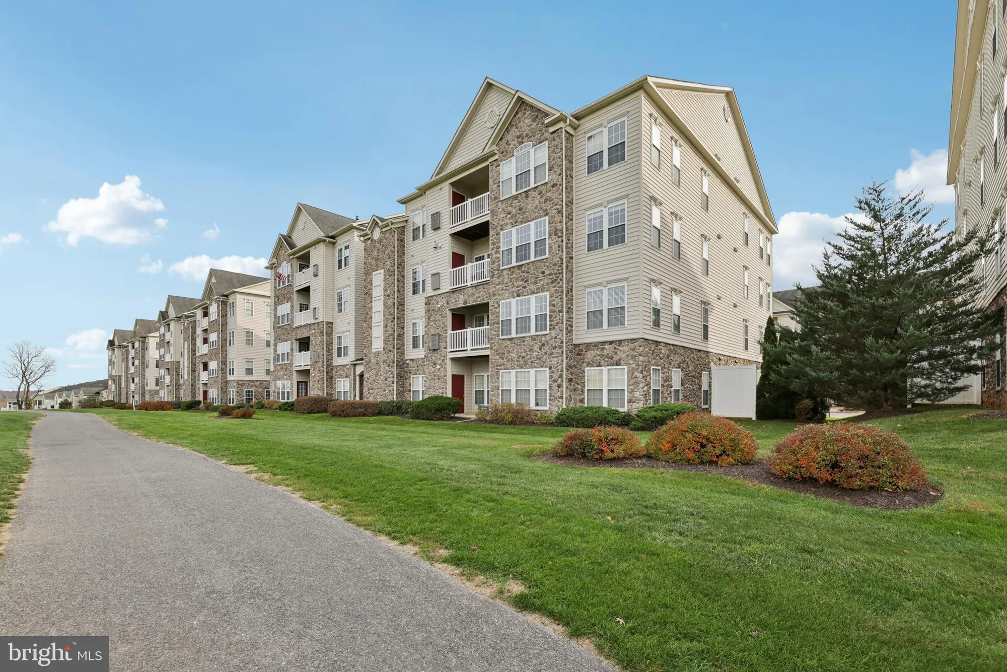 Property Slideshow image 40 of 49 | 11120 chambers ct q, Woodstock, MD, 21163