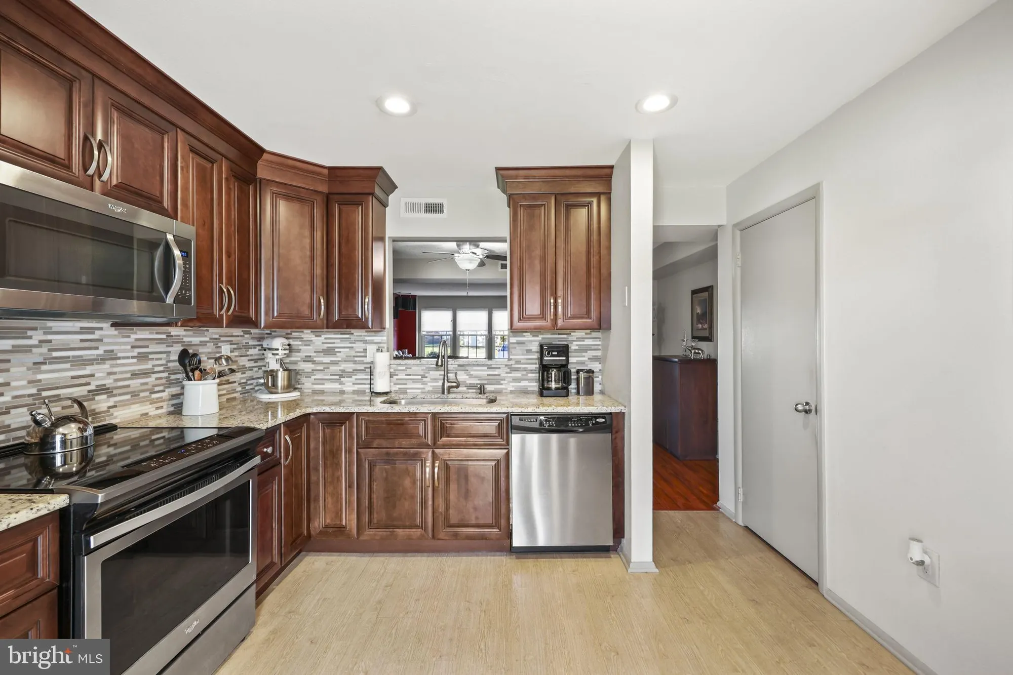 Property Slideshow image 9 of 22 | 631 madison dr b, Monroe Township, NJ, 08831