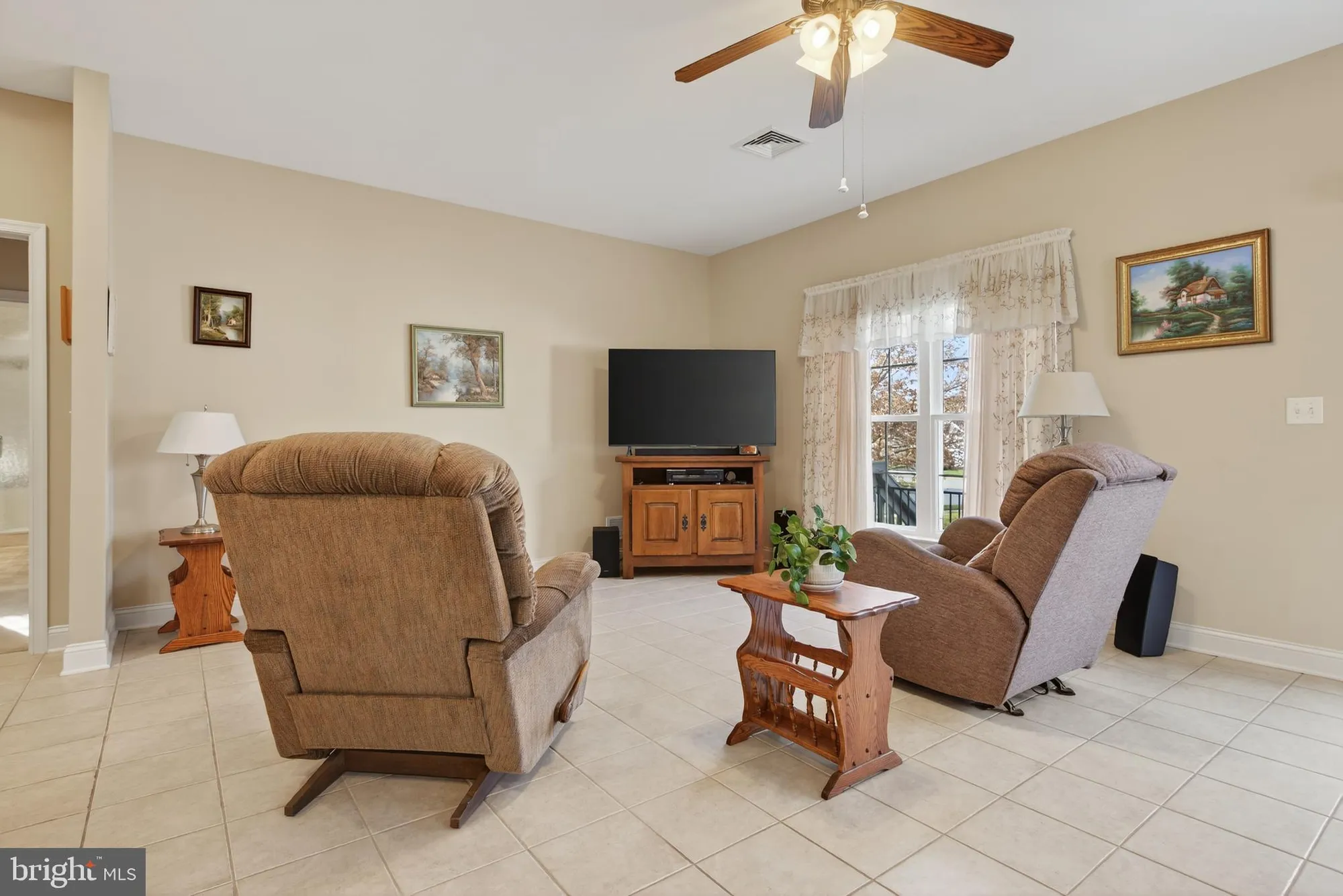 Property Slideshow image 29 of 51 | 1832 mercers ml, Lancaster, PA, 17601