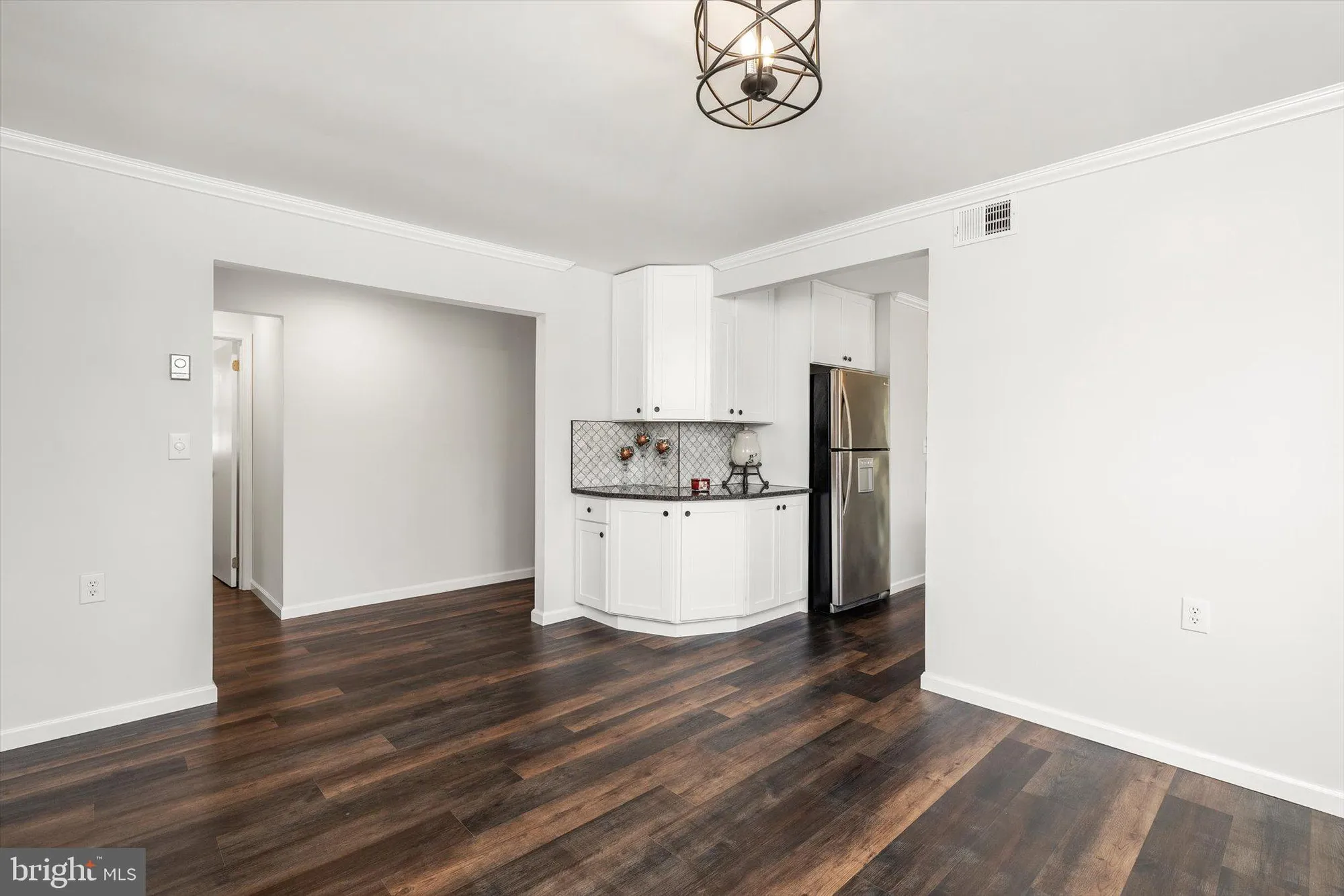 Property Slideshow image 14 of 28 | 48 dunstable rd, Southampton, NJ, 08088