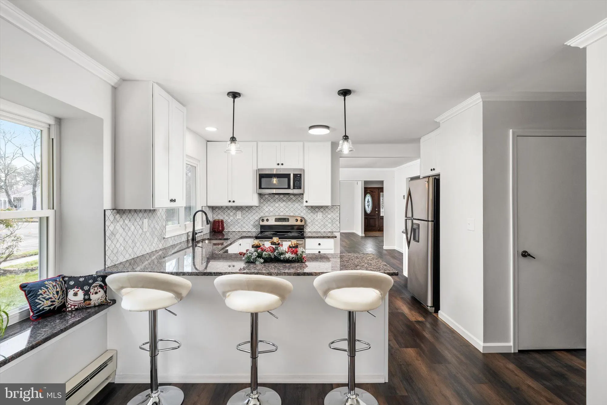 Property Slideshow image 4 of 28 | 48 dunstable rd, Southampton, NJ, 08088