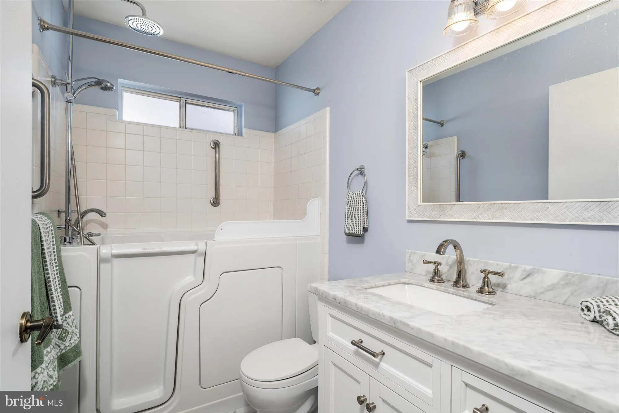 Property Slideshow image 17 of 28 | 48 dunstable rd, Southampton, NJ, 08088