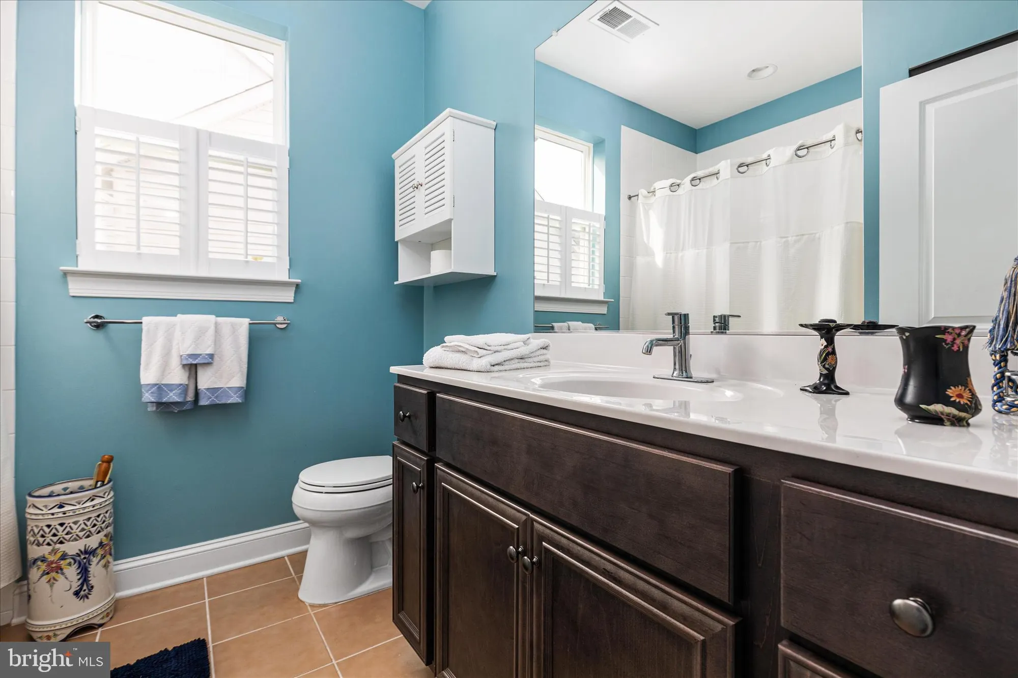 Property Slideshow image 5 of 52 | 129 towhee dr, Lake Frederick, VA, 22630