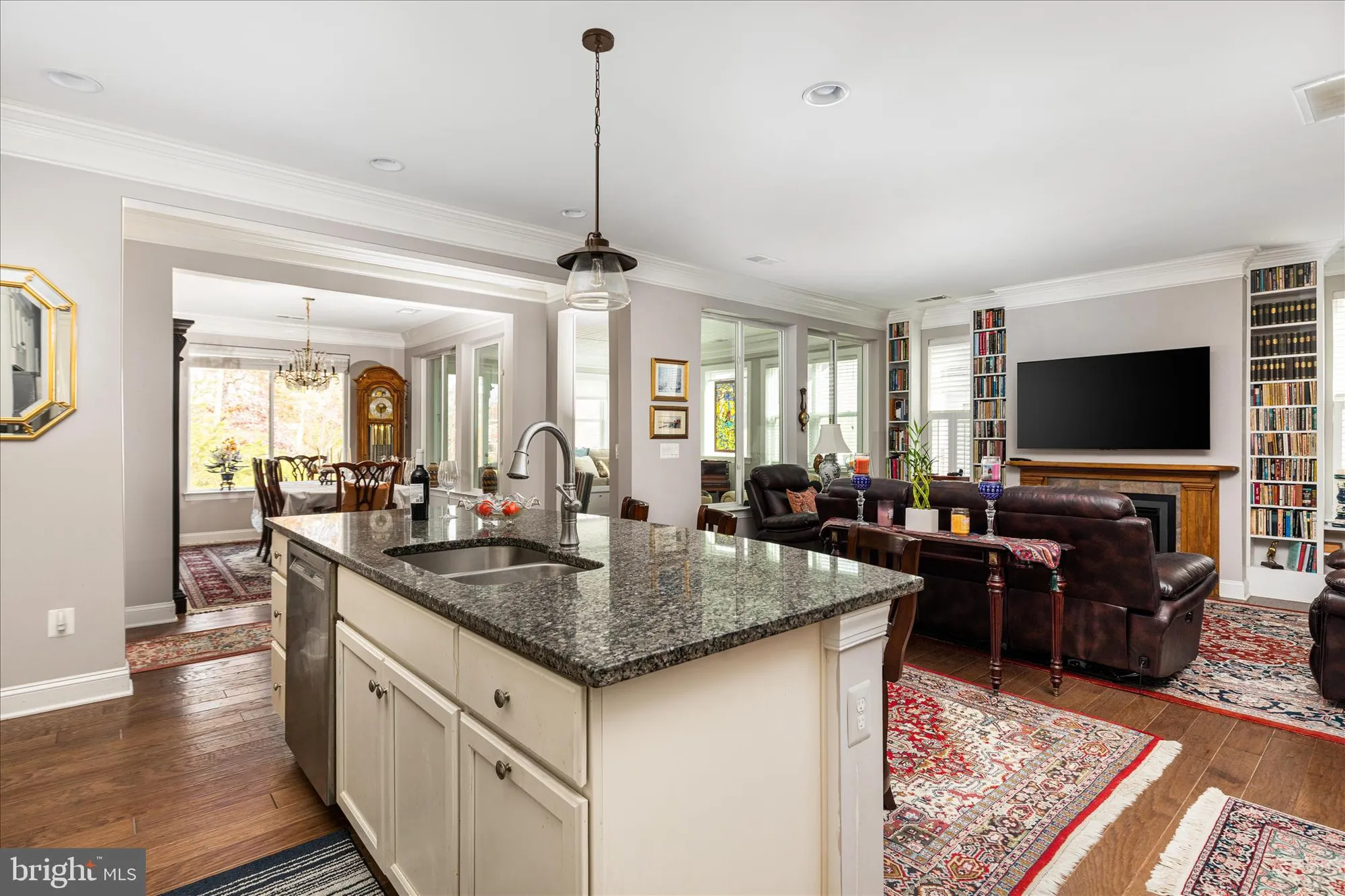 Property Slideshow image 15 of 52 | 129 towhee dr, Lake Frederick, VA, 22630