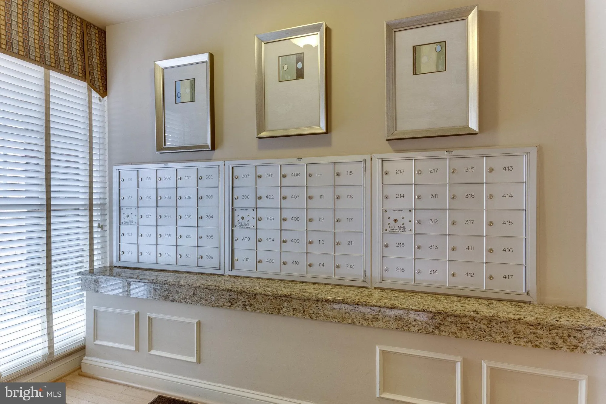 Property Slideshow image 24 of 80 | 2903 saintsbury plz 405, Fairfax, VA, 22031