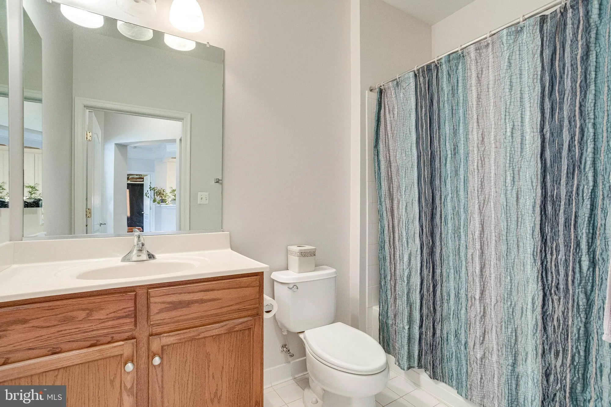 Property Slideshow image 52 of 80 | 2903 saintsbury plz 405, Fairfax, VA, 22031