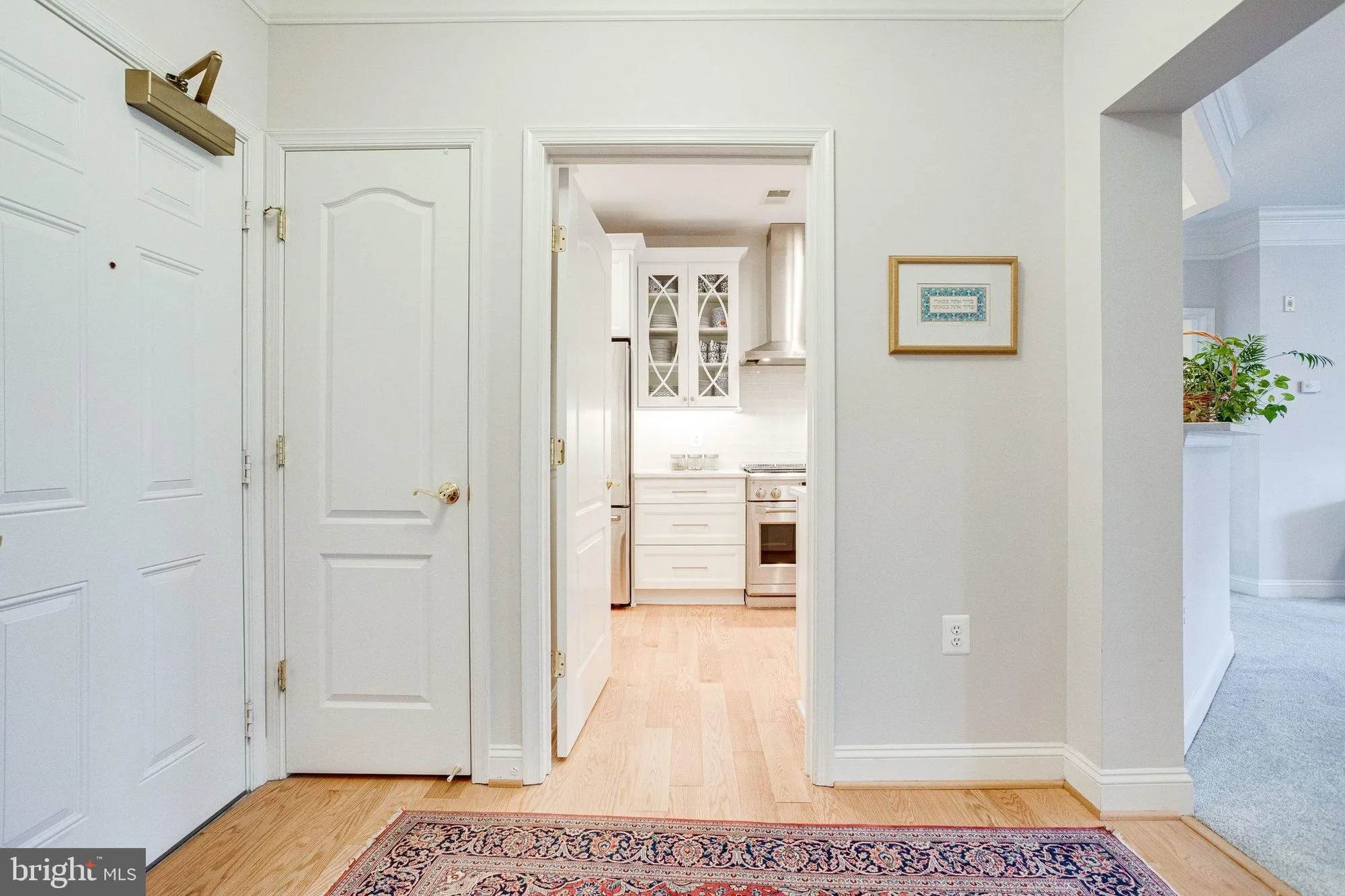 Property Slideshow image 29 of 80 | 2903 saintsbury plz 405, Fairfax, VA, 22031