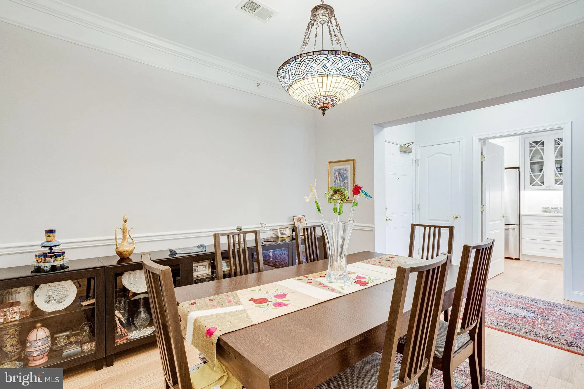 Property Slideshow image 33 of 80 | 2903 saintsbury plz 405, Fairfax, VA, 22031