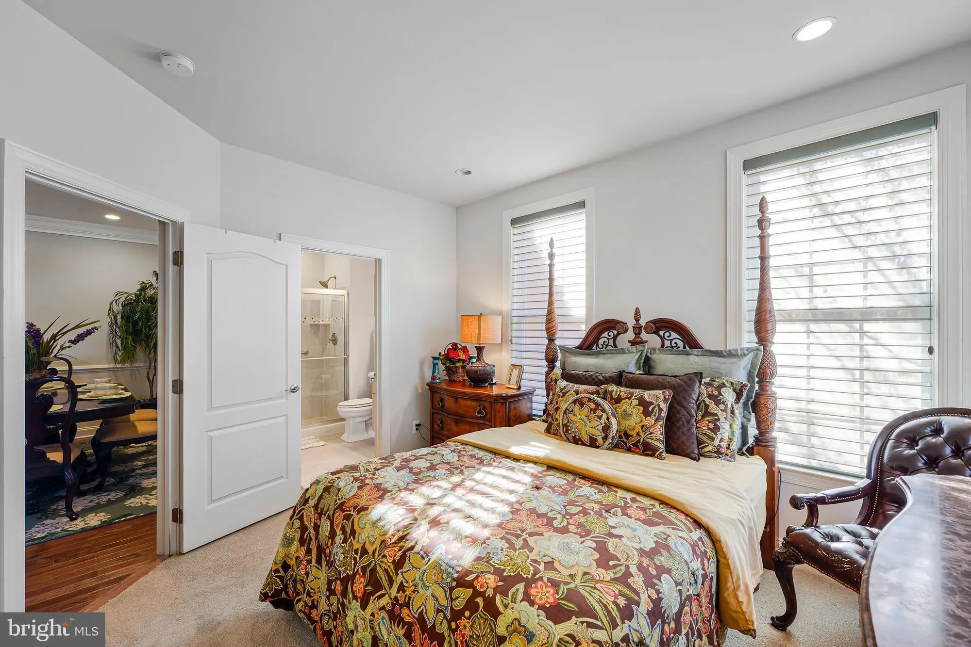 Property Slideshow image 9 of 60 | 20862 saber jet pl, Ashburn, VA, 20147