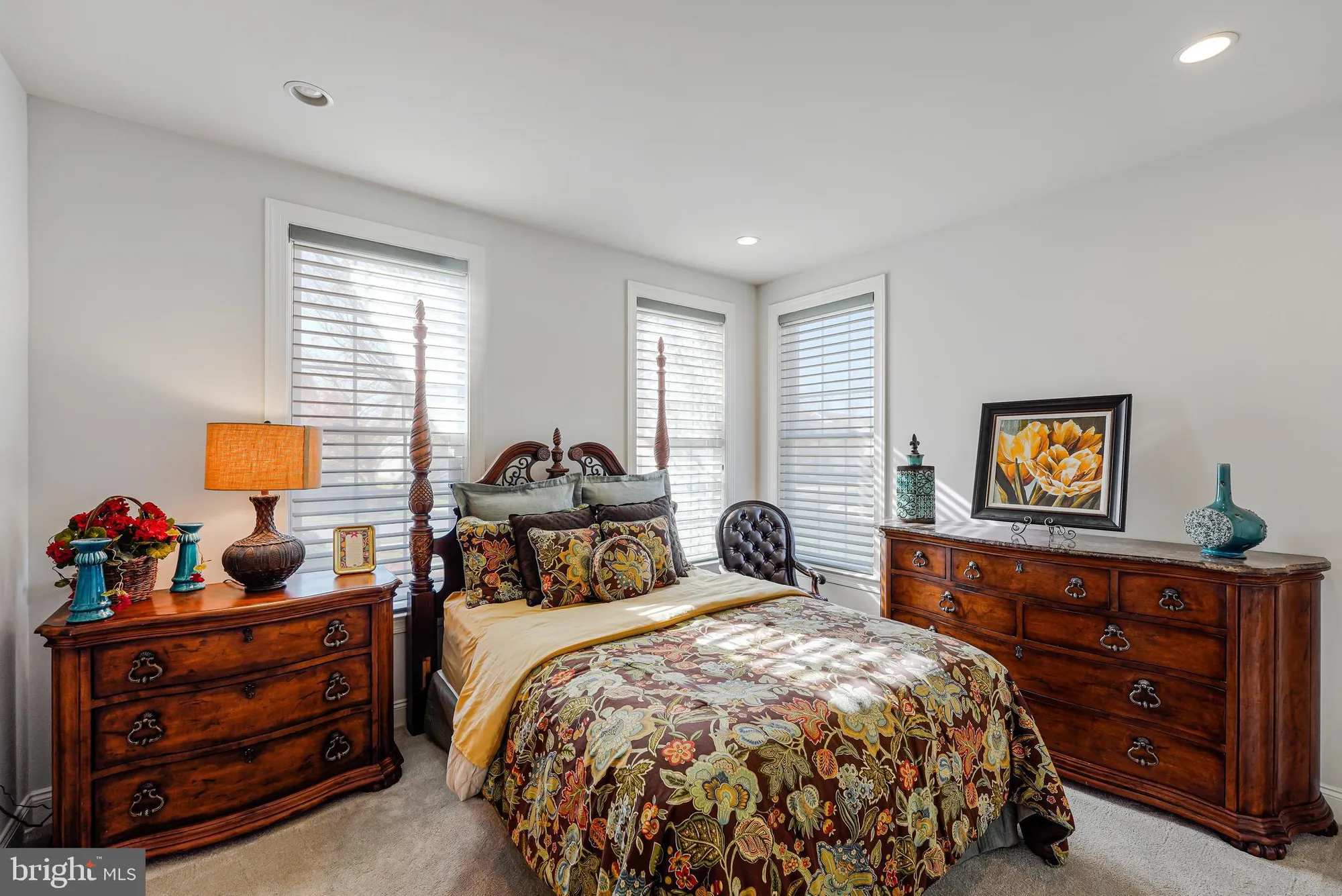 Property Slideshow image 8 of 60 | 20862 saber jet pl, Ashburn, VA, 20147