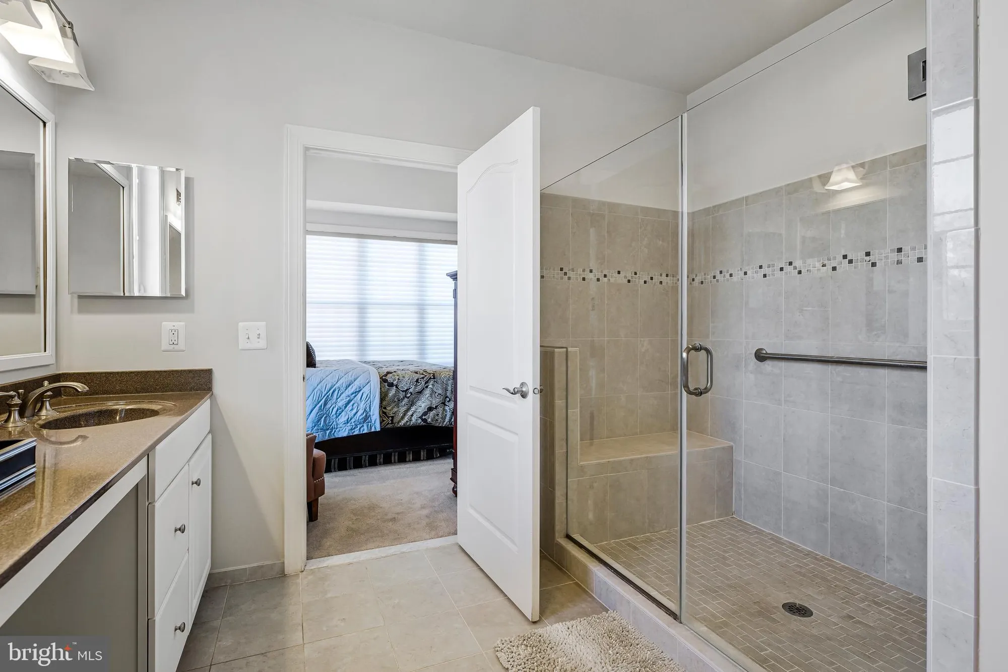 Property Slideshow image 24 of 60 | 20862 saber jet pl, Ashburn, VA, 20147