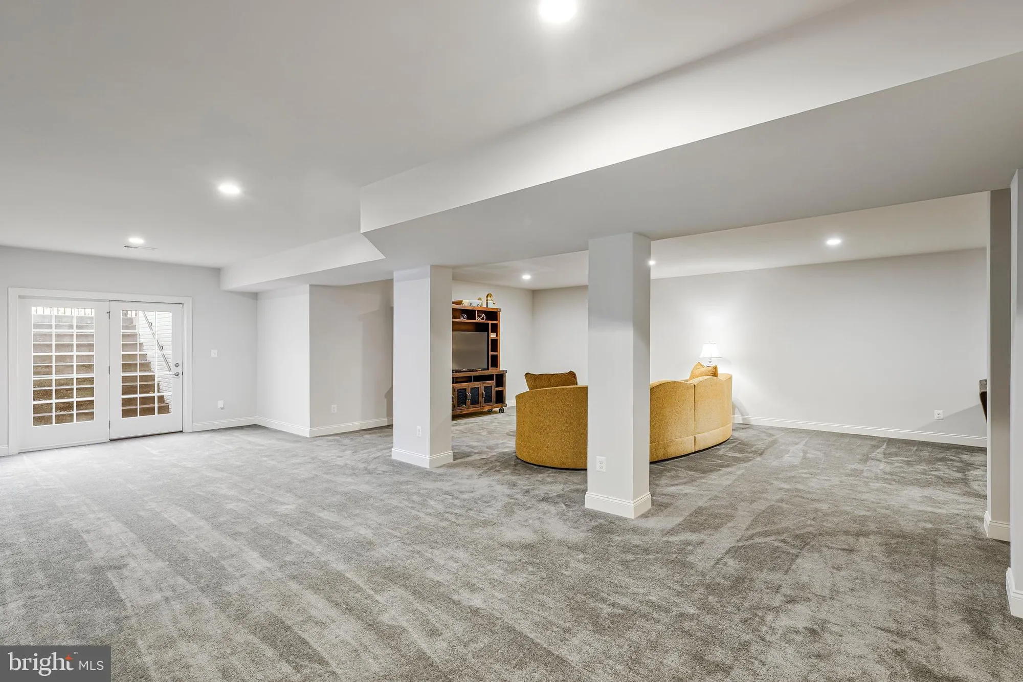 Property Slideshow image 31 of 60 | 20862 saber jet pl, Ashburn, VA, 20147