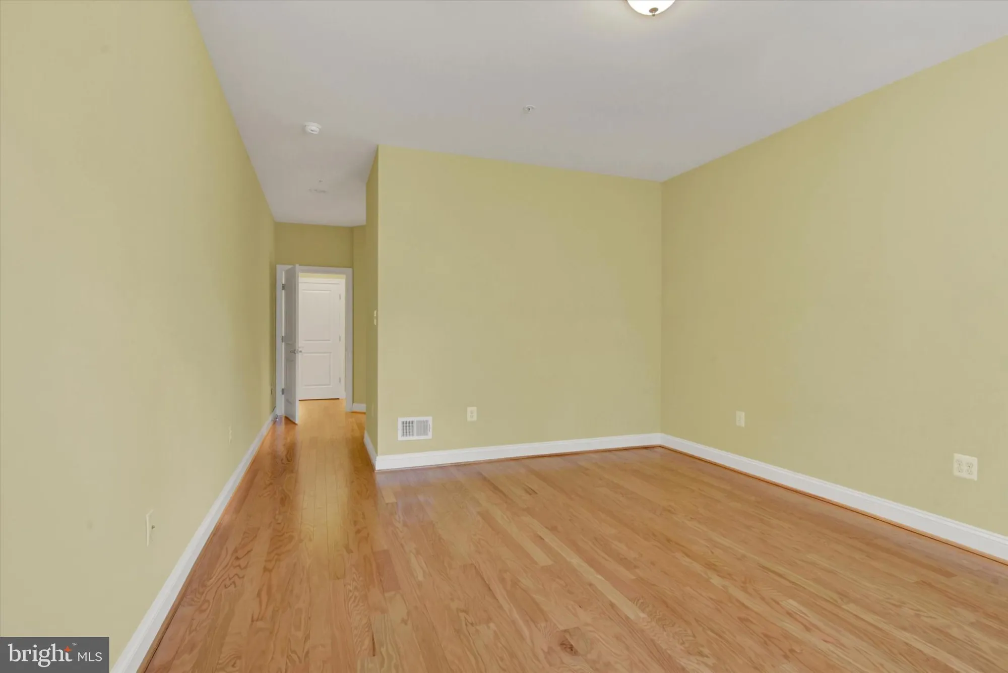 Property Slideshow image 10 of 29 | 2748 vistas dr # 11, Manchester, MD, 21102