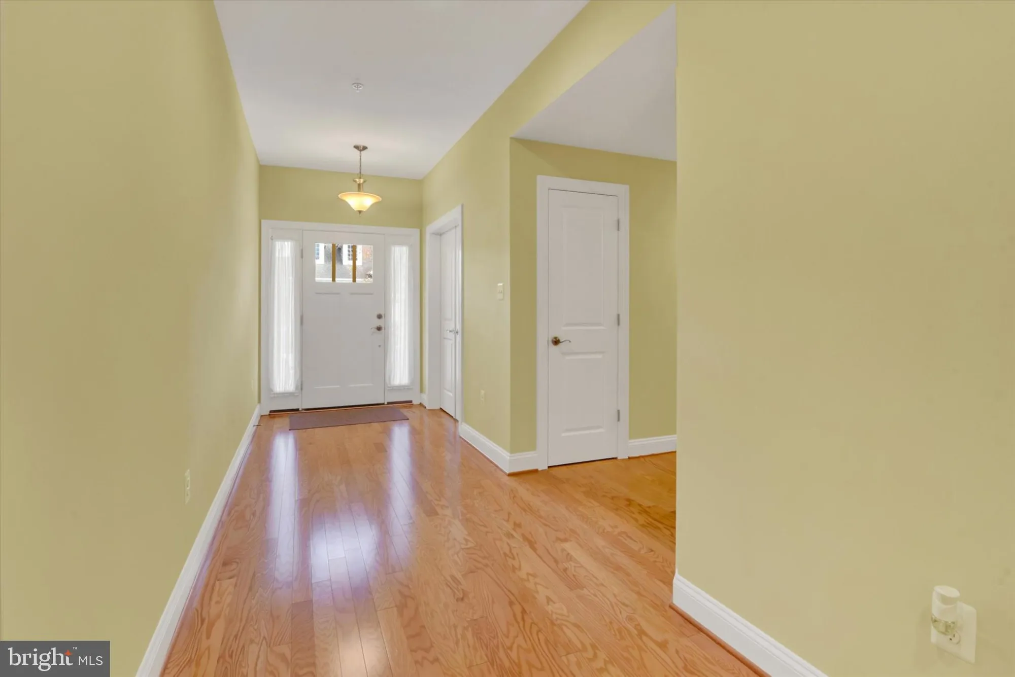 Property Slideshow image 3 of 29 | 2748 vistas dr # 11, Manchester, MD, 21102