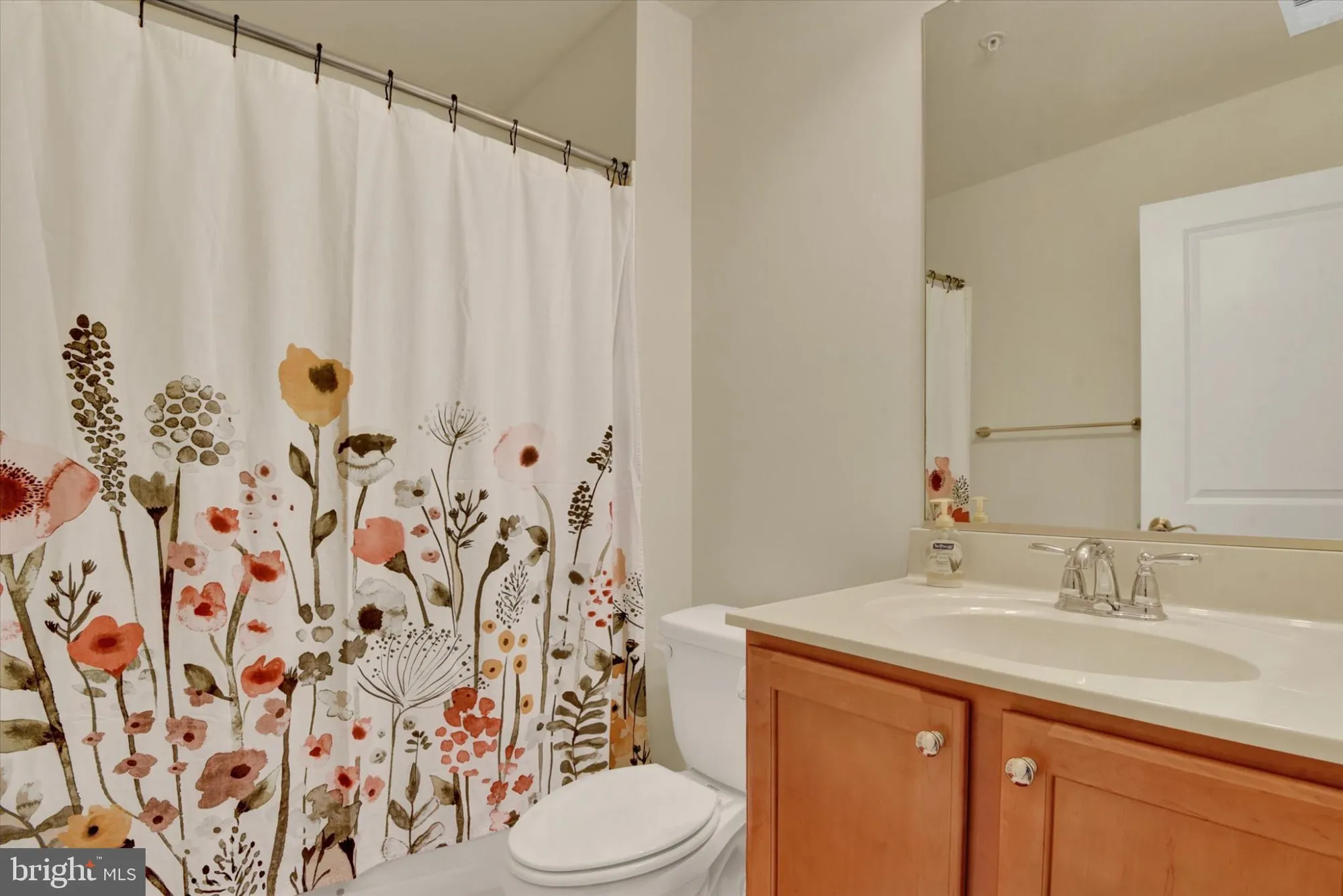 Property Slideshow image 21 of 29 | 2748 vistas dr # 11, Manchester, MD, 21102