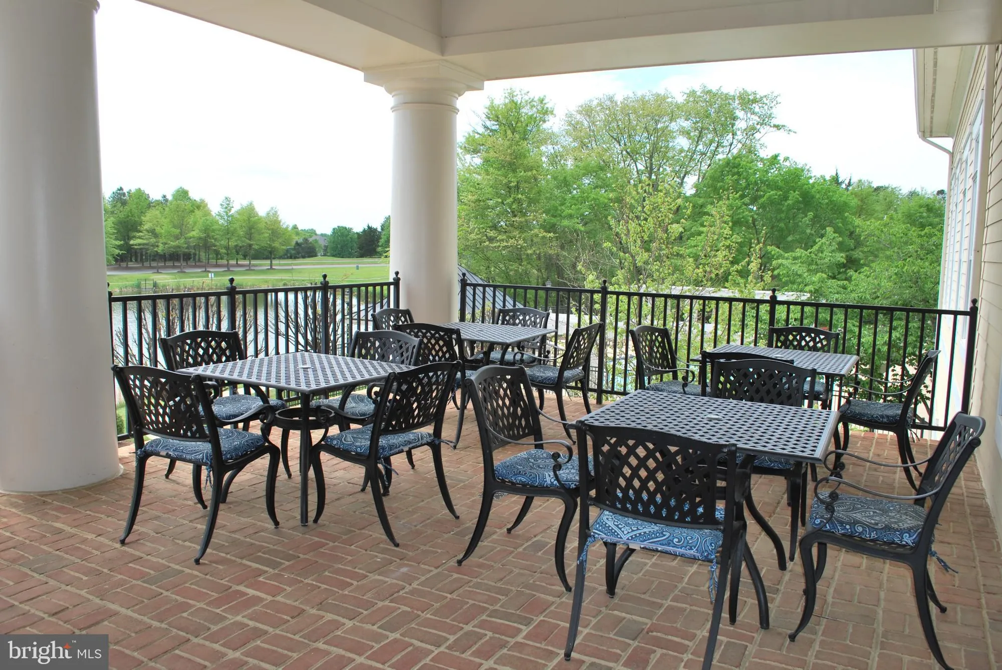 Property Slideshow image 7 of 17 | 15100 heather mill ln apt 407, Haymarket, VA, 20169