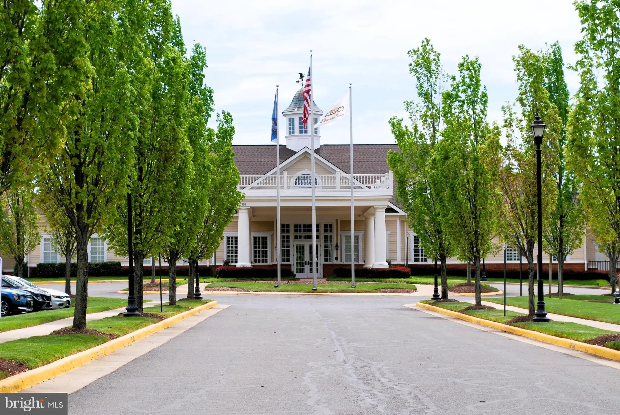 Property Slideshow image 5 of 17 | 15100 heather mill ln apt 407, Haymarket, VA, 20169