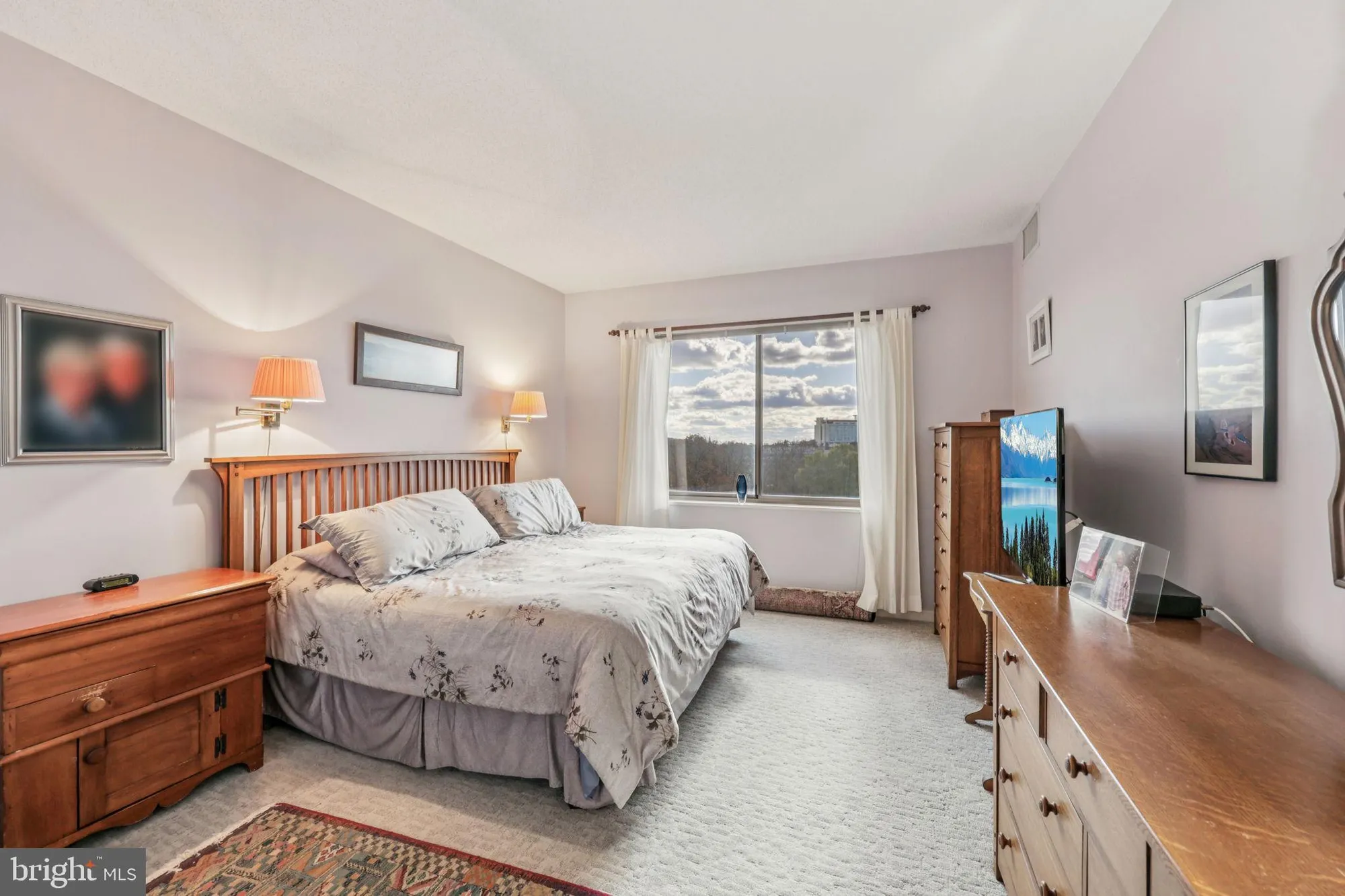 Property Slideshow image 25 of 41 | 19375 cypress ridge ter 601, Leesburg, VA, 20176