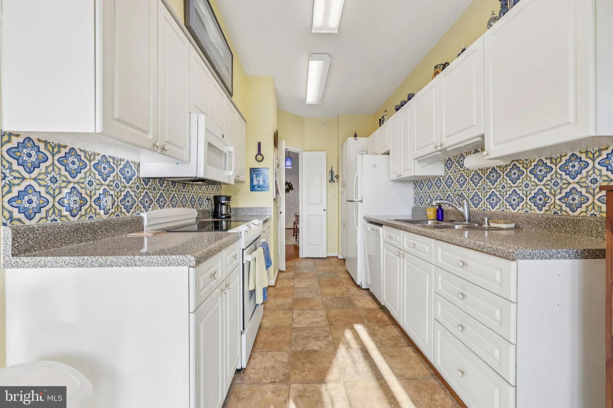 Property Slideshow image 17 of 41 | 19375 cypress ridge ter 601, Leesburg, VA, 20176