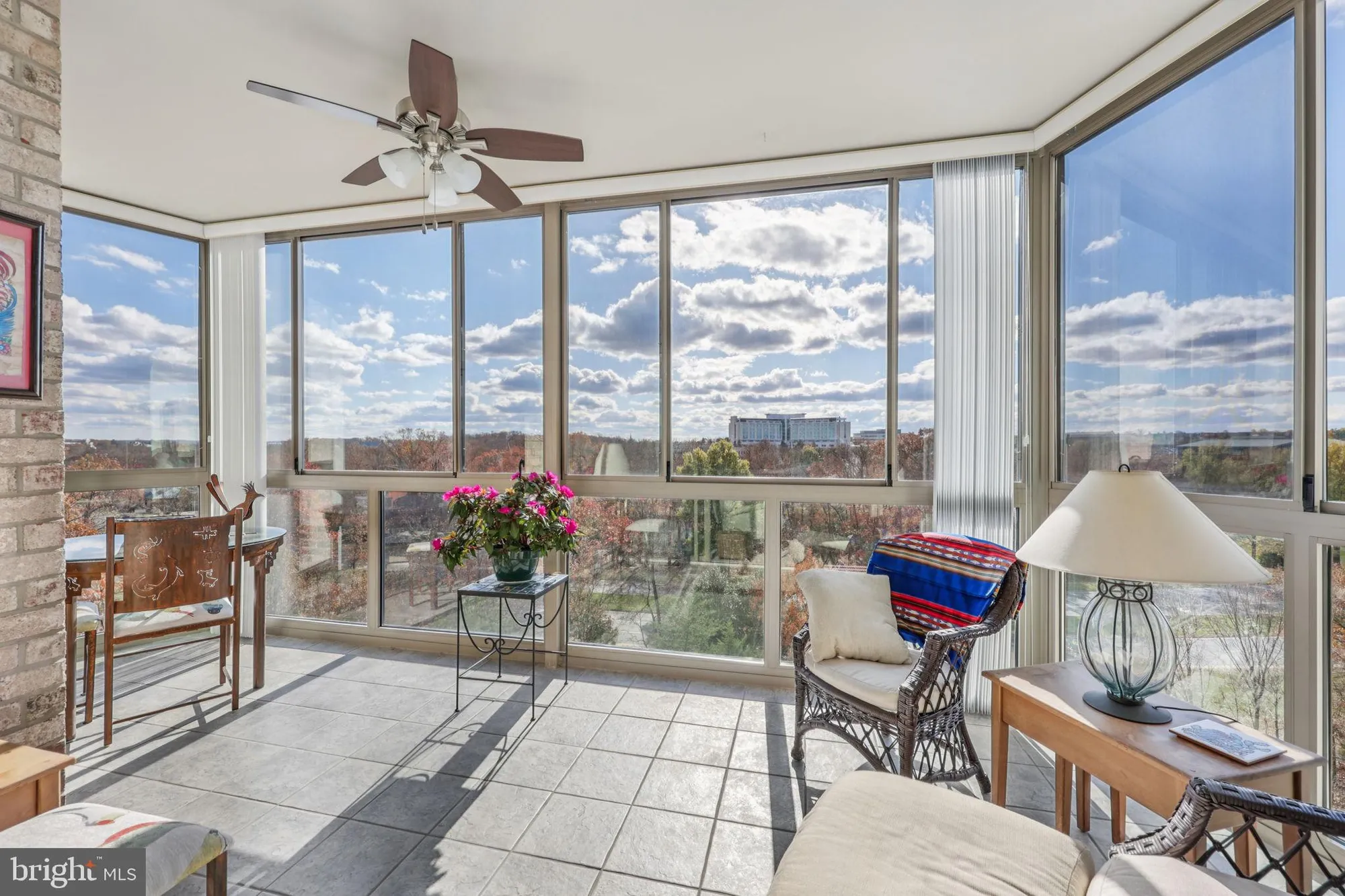 Property Slideshow image 20 of 41 | 19375 cypress ridge ter 601, Leesburg, VA, 20176