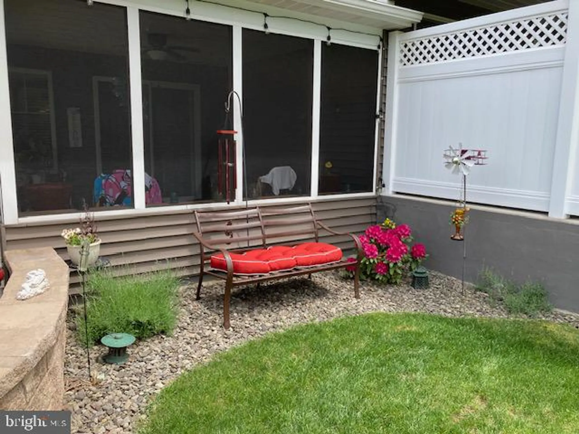 Property Slideshow image 14 of 33 | 1122 alden way, Lebanon, PA, 17042