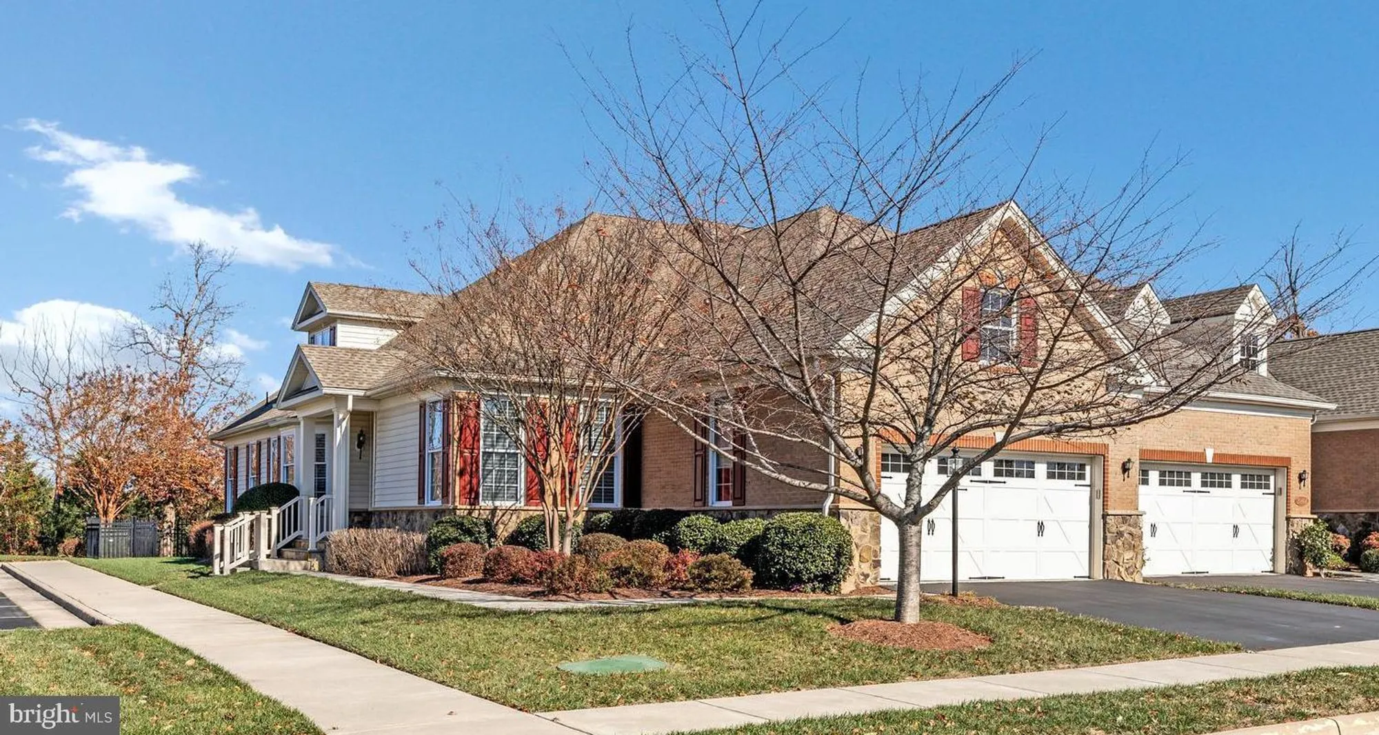 Property Slideshow image 1 of 60 | 20862 saber jet pl, Ashburn, VA, 20147