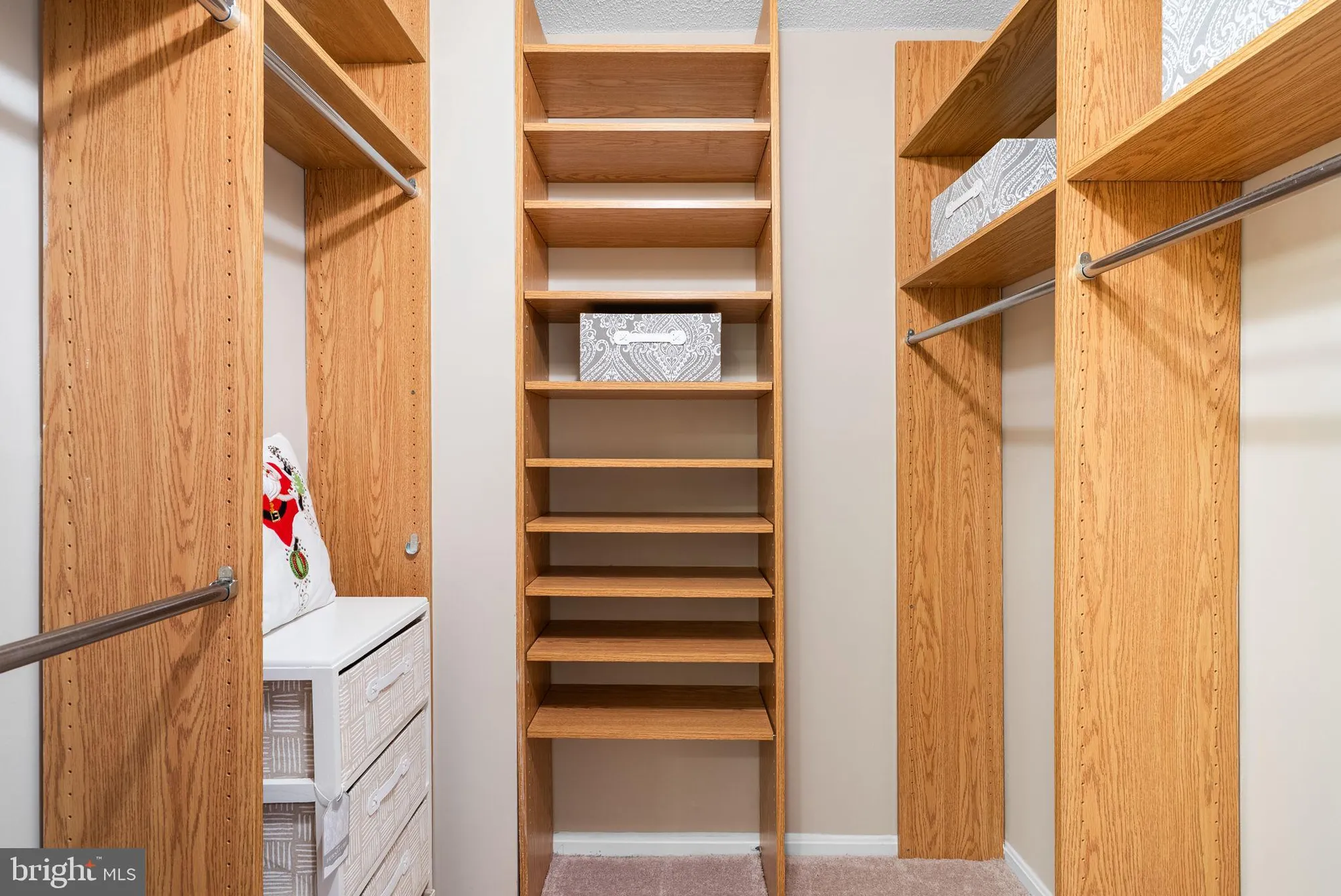 Property Slideshow image 28 of 36 | 3310 n leisure world blvd 627, Silver Spring, MD, 20906