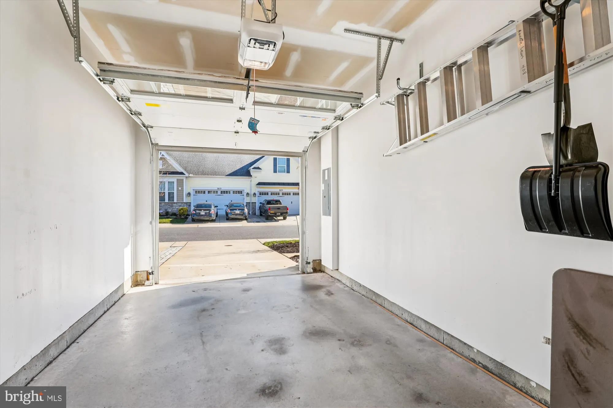 Property Slideshow image 29 of 49 | 2630 dragon fly way, Odenton, MD, 21113