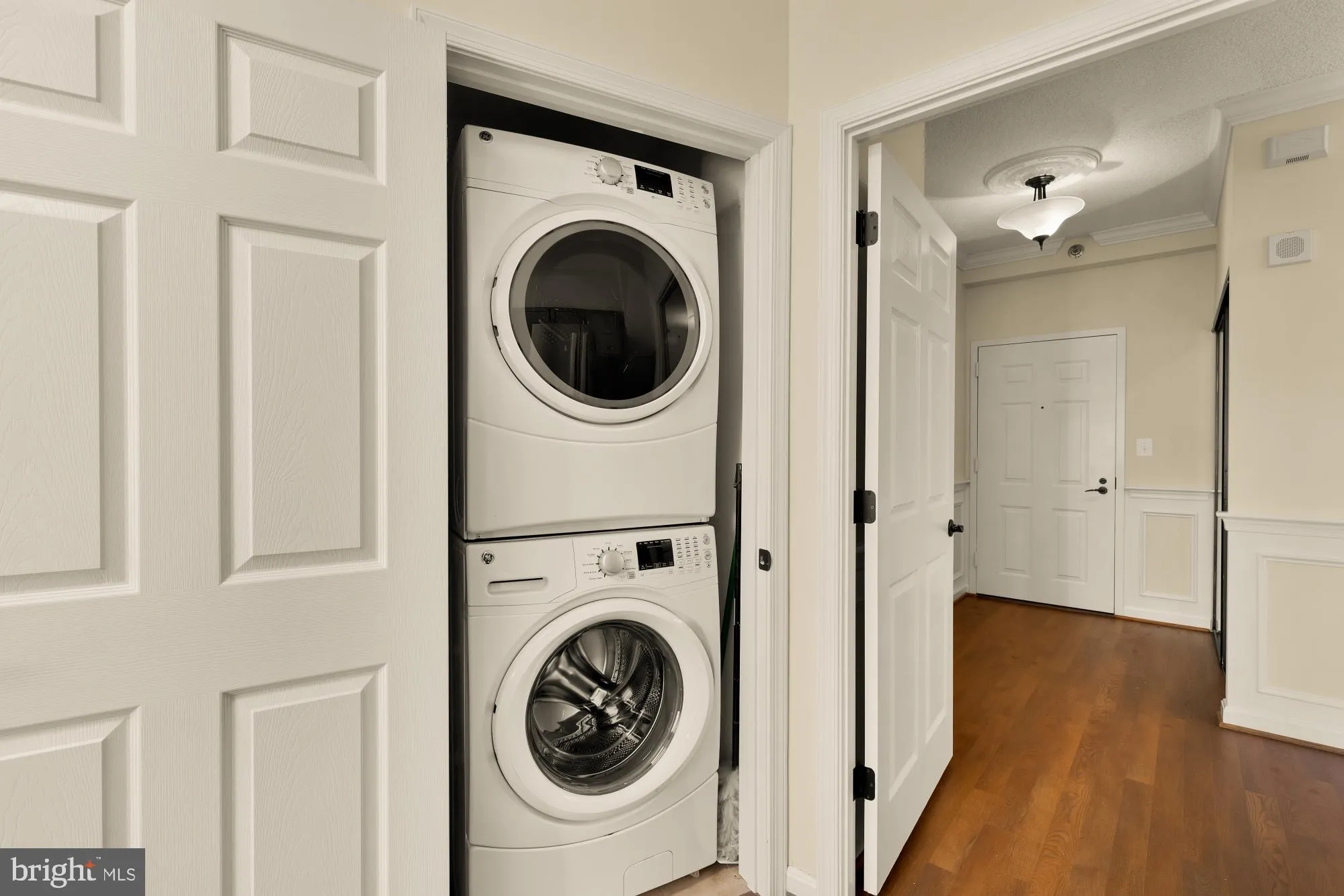 Property Slideshow image 10 of 38 | 3005 s leisure world blvd apt 201, Silver Spring, MD, 20906