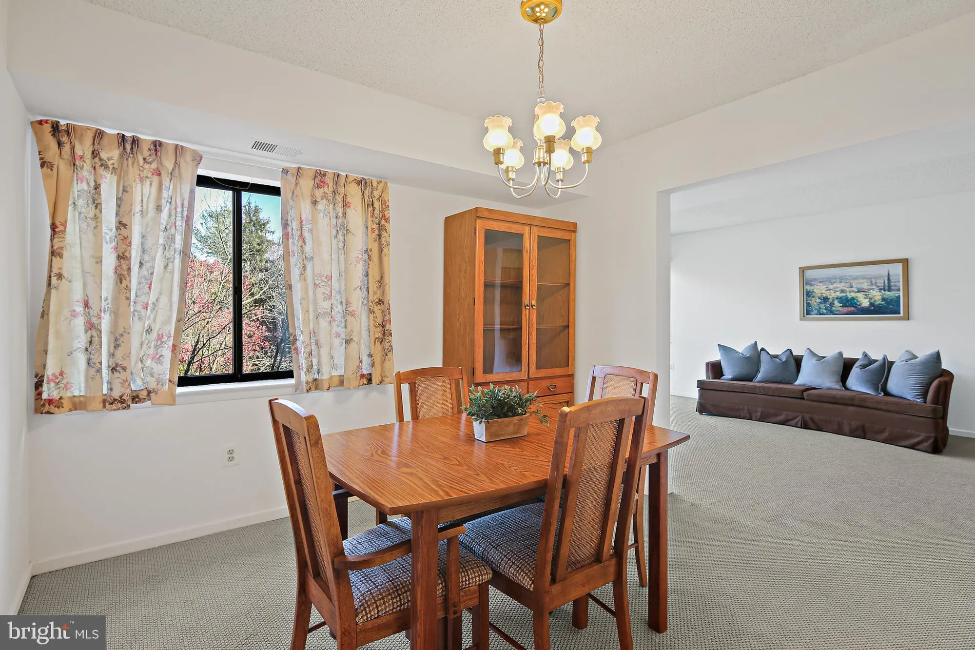 Property Slideshow image 7 of 32 | 2921 n leisure world blvd 1-316, Silver Spring, MD, 20906