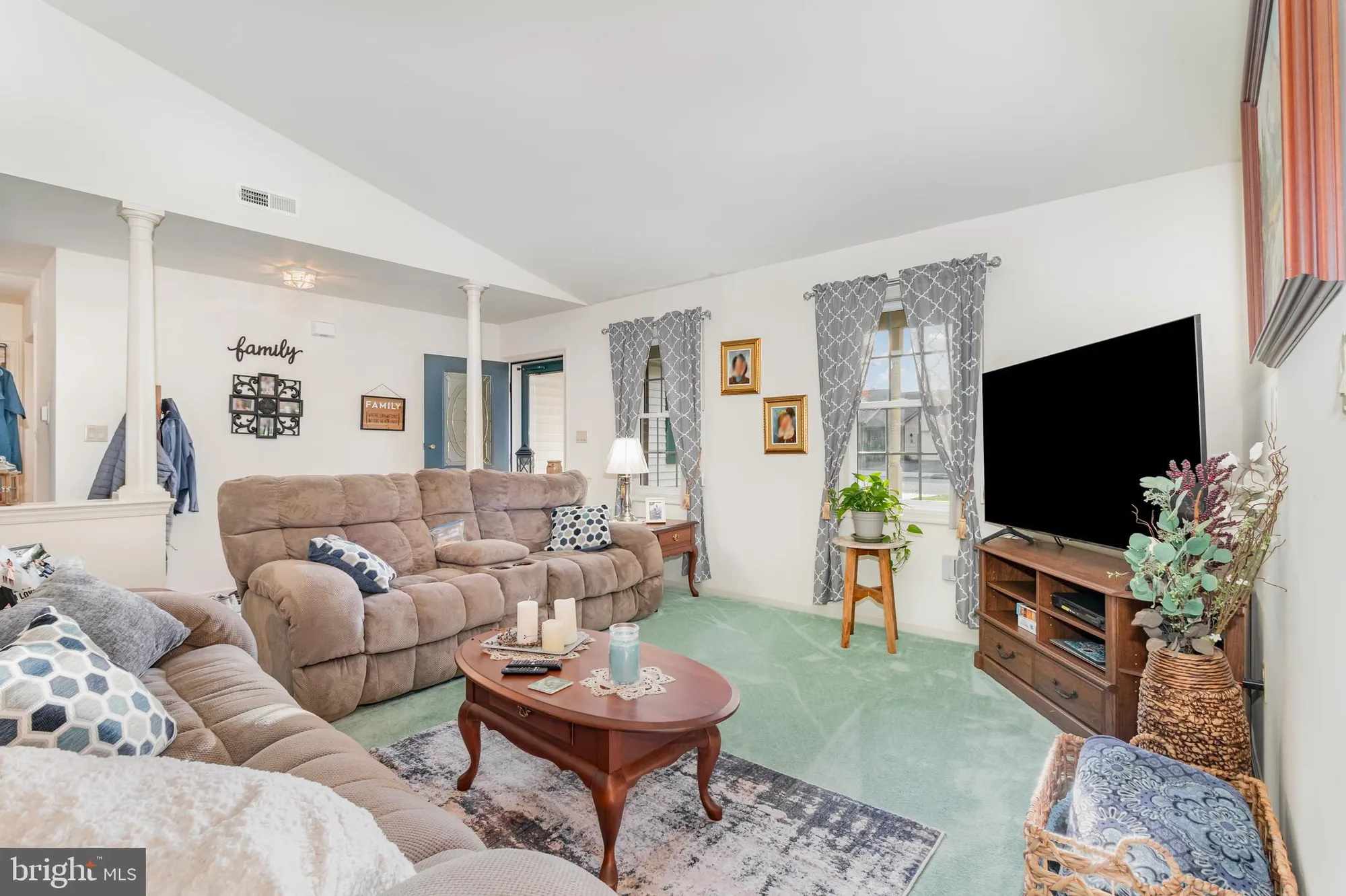 Property Slideshow image 4 of 38 | 14 bower dr, Myerstown, PA, 17067