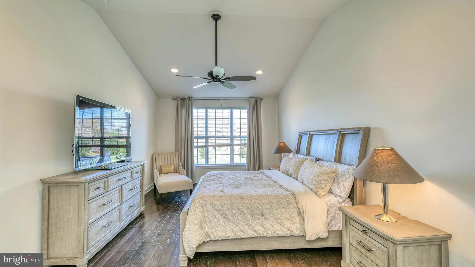 Property Slideshow image 17 of 48 | 158 sarazen dr, Moorestown, NJ, 08057