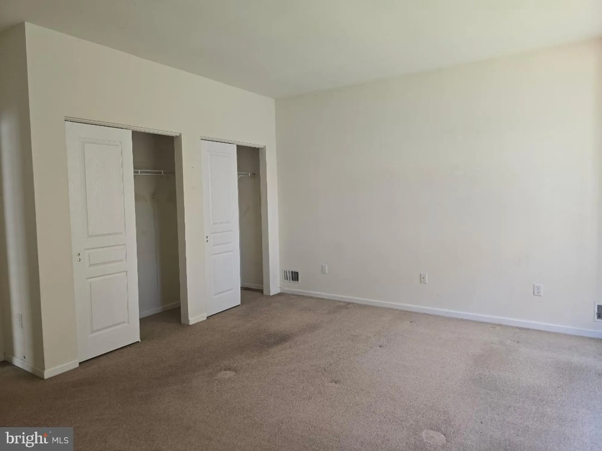 Property Slideshow image 12 of 19 | 50 marigold ln, Tuckerton, NJ, 08087